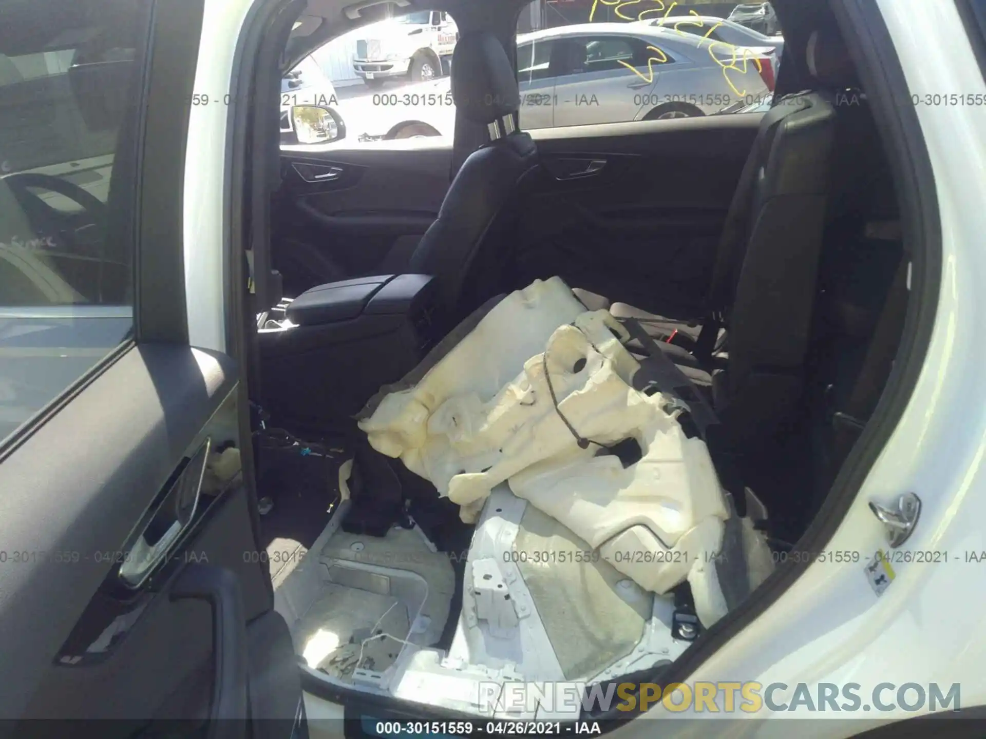 8 Photograph of a damaged car WA1LABF73KD010506 AUDI Q7 2019