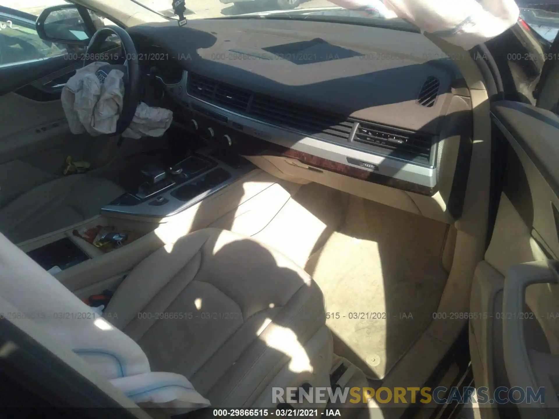 5 Photograph of a damaged car WA1LHAF70KD019220 AUDI Q7 2019