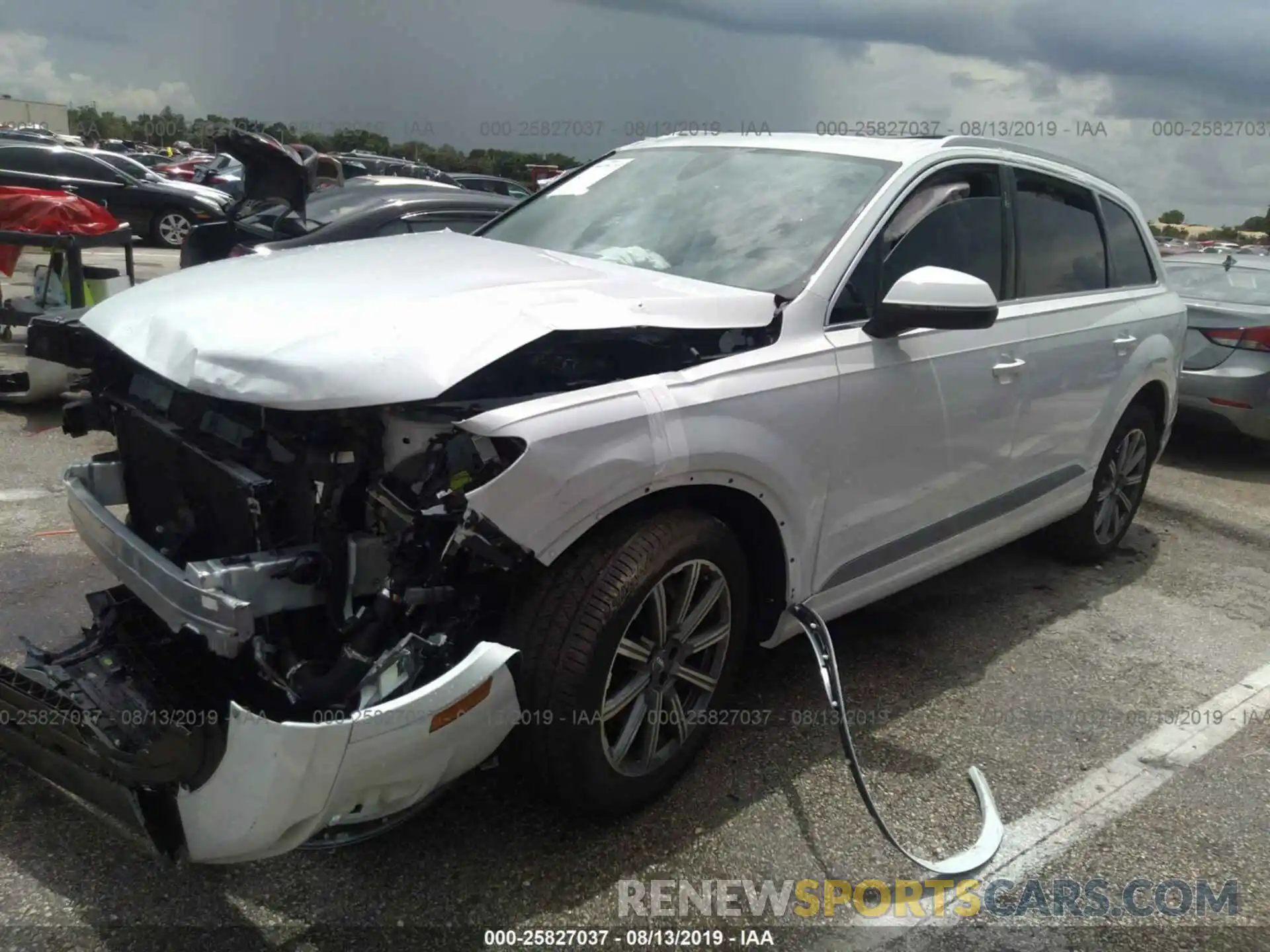 2 Фотография поврежденного автомобиля WA1LHAF70KD029259 AUDI Q7 2019