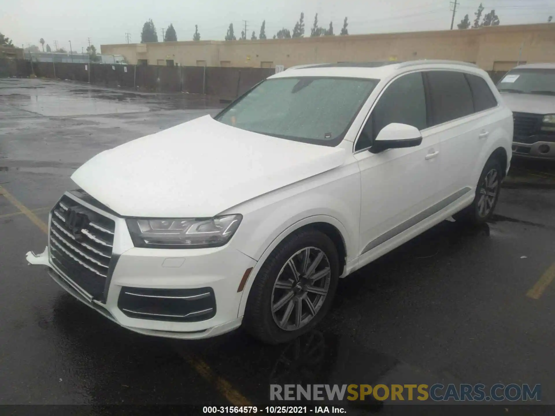 2 Фотография поврежденного автомобиля WA1LHAF70KD035028 AUDI Q7 2019