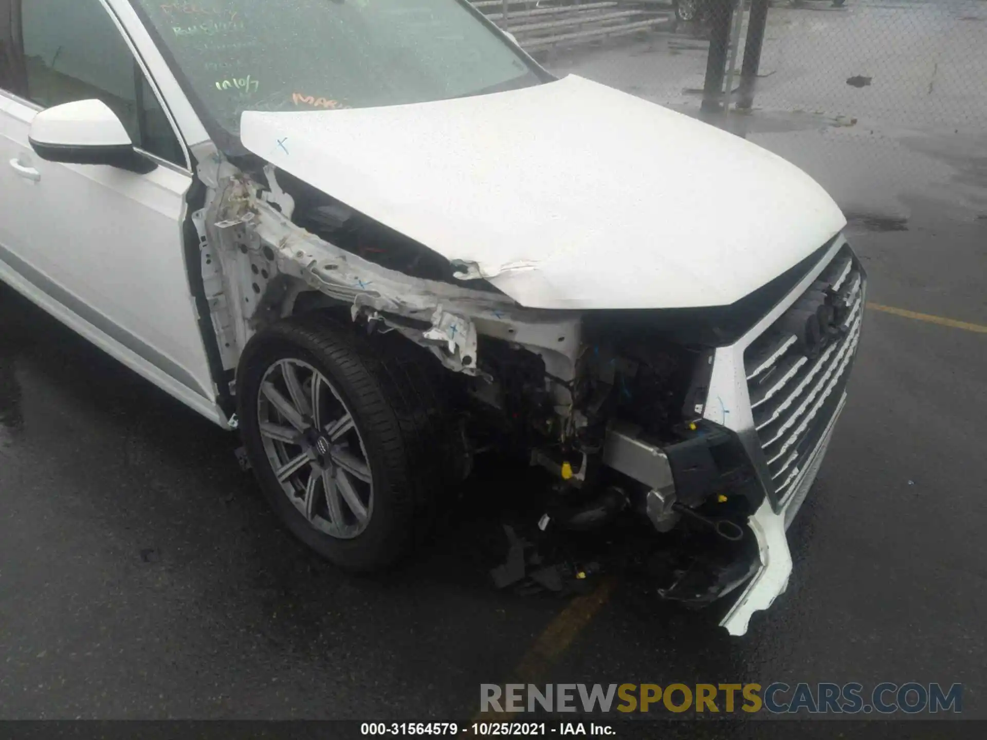 6 Photograph of a damaged car WA1LHAF70KD035028 AUDI Q7 2019