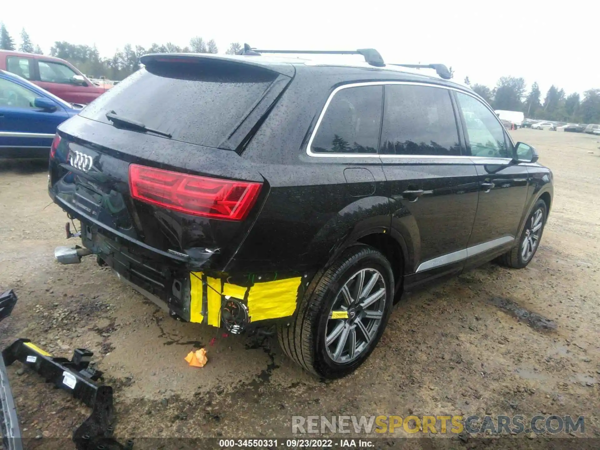 4 Photograph of a damaged car WA1LHAF70KD035482 AUDI Q7 2019