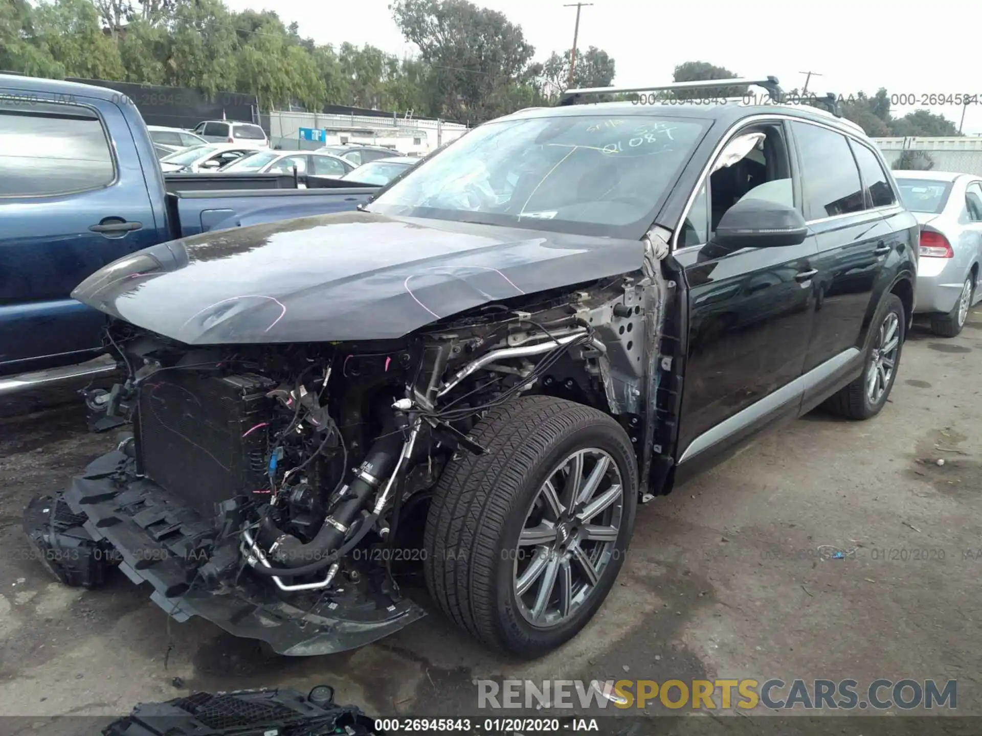 2 Photograph of a damaged car WA1LHAF70KD039225 AUDI Q7 2019