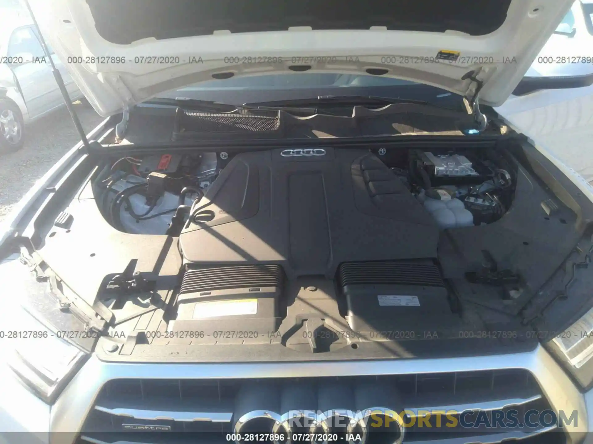 10 Фотография поврежденного автомобиля WA1LHAF70KD040052 AUDI Q7 2019