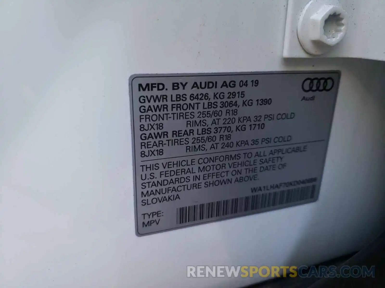 10 Фотография поврежденного автомобиля WA1LHAF70KD040696 AUDI Q7 2019