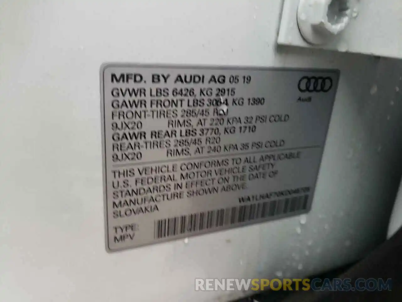 10 Фотография поврежденного автомобиля WA1LHAF70KD045705 AUDI Q7 2019