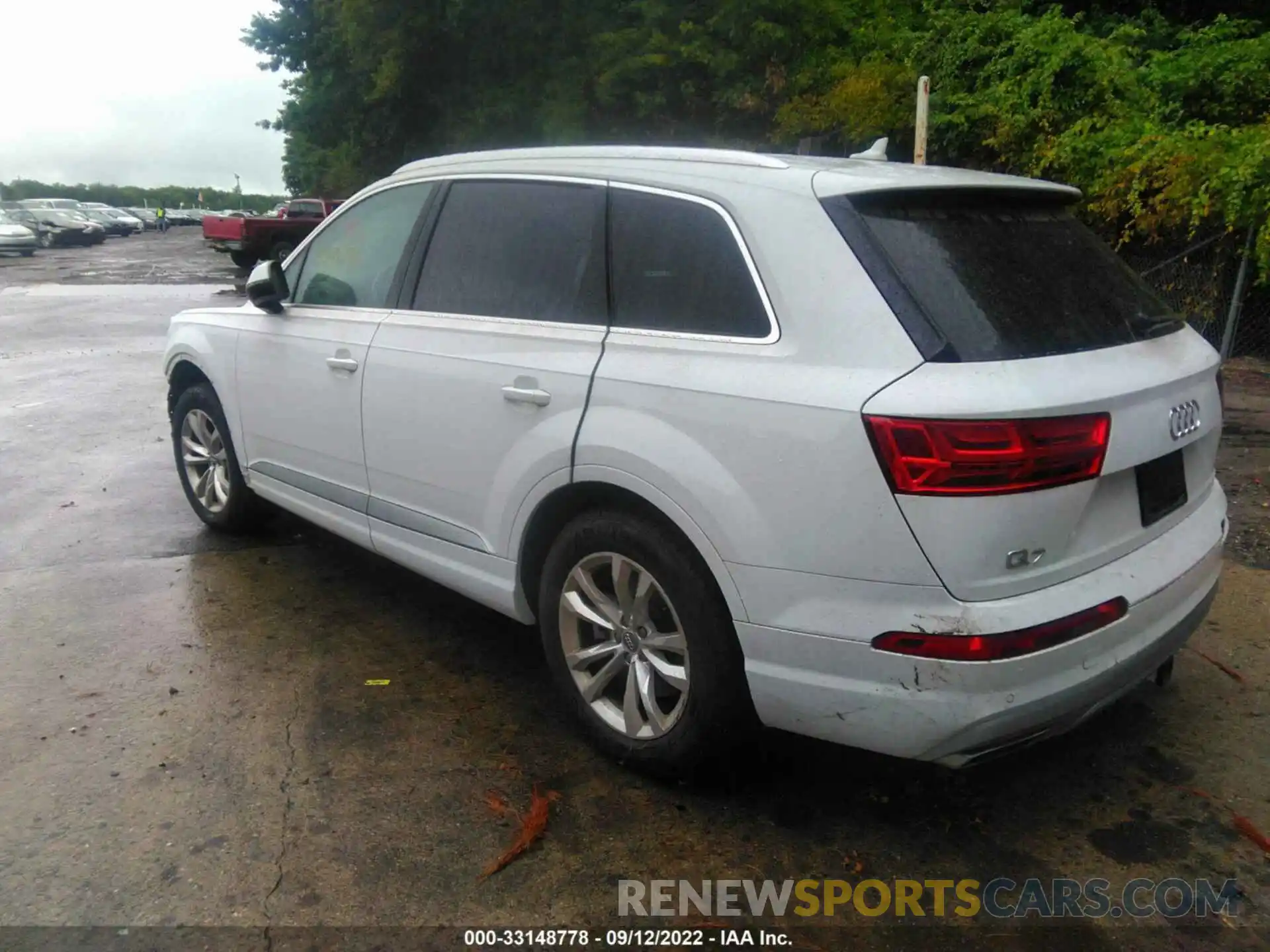 3 Фотография поврежденного автомобиля WA1LHAF71KD018982 AUDI Q7 2019