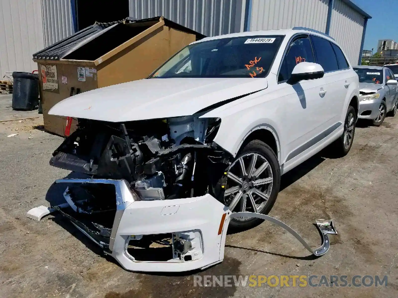 2 Photograph of a damaged car WA1LHAF71KD019646 AUDI Q7 2019