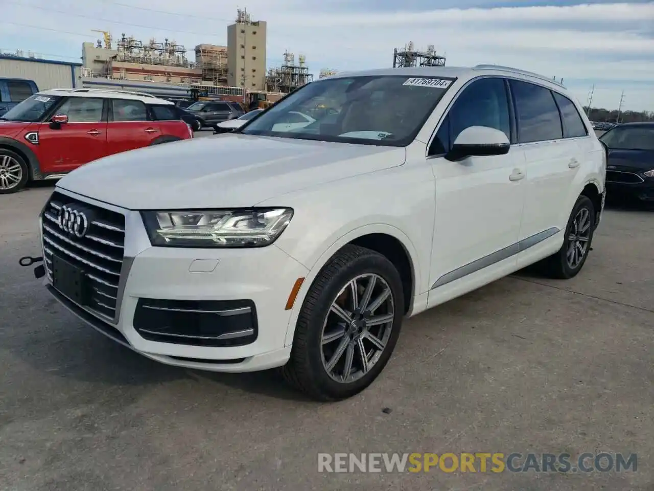 1 Фотография поврежденного автомобиля WA1LHAF71KD023793 AUDI Q7 2019