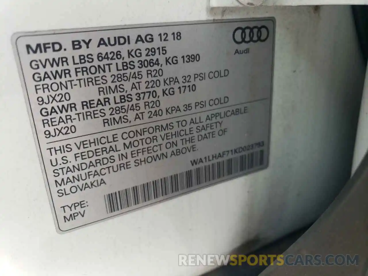 13 Фотография поврежденного автомобиля WA1LHAF71KD023793 AUDI Q7 2019