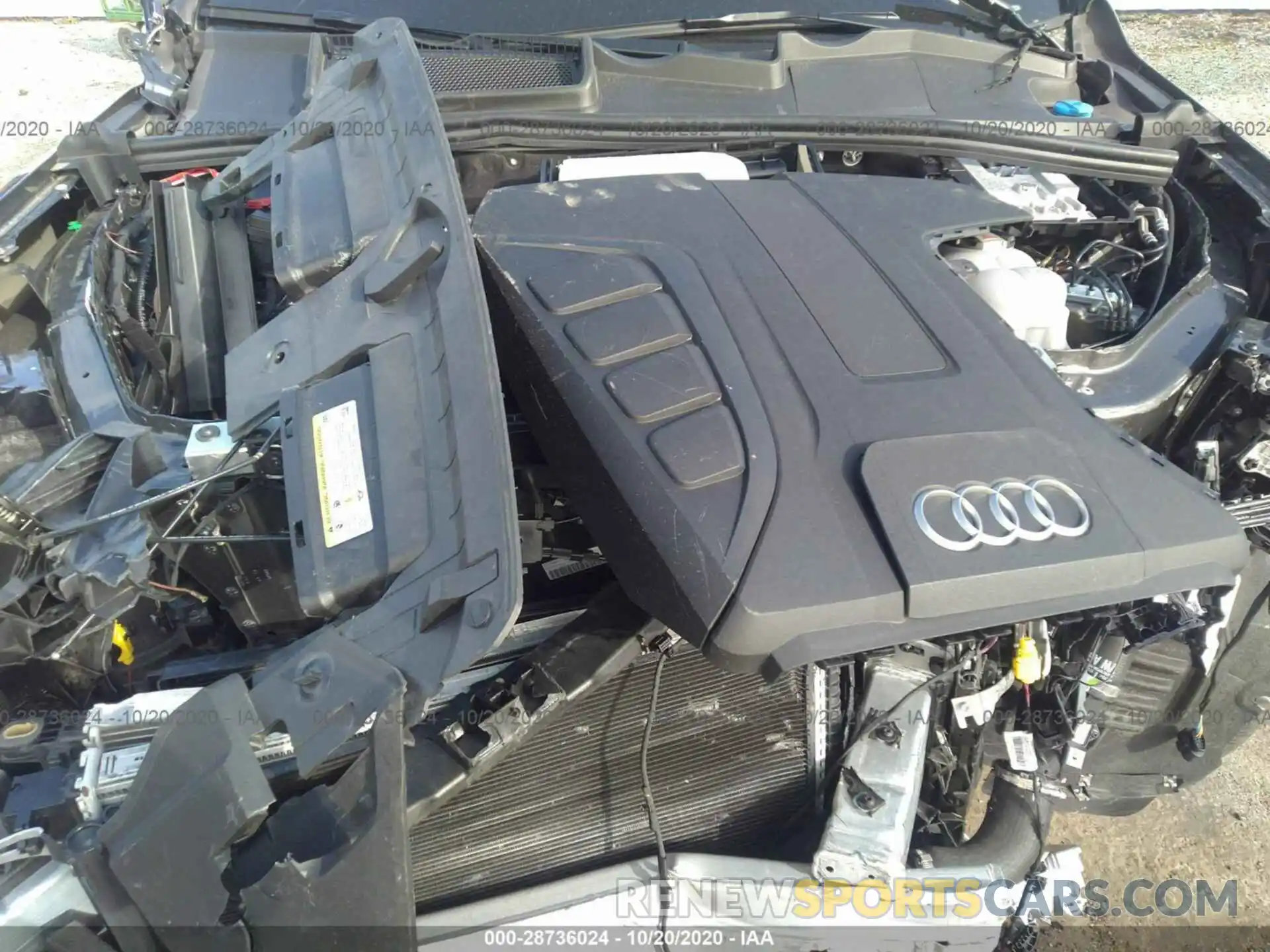 10 Photograph of a damaged car WA1LHAF71KD024054 AUDI Q7 2019