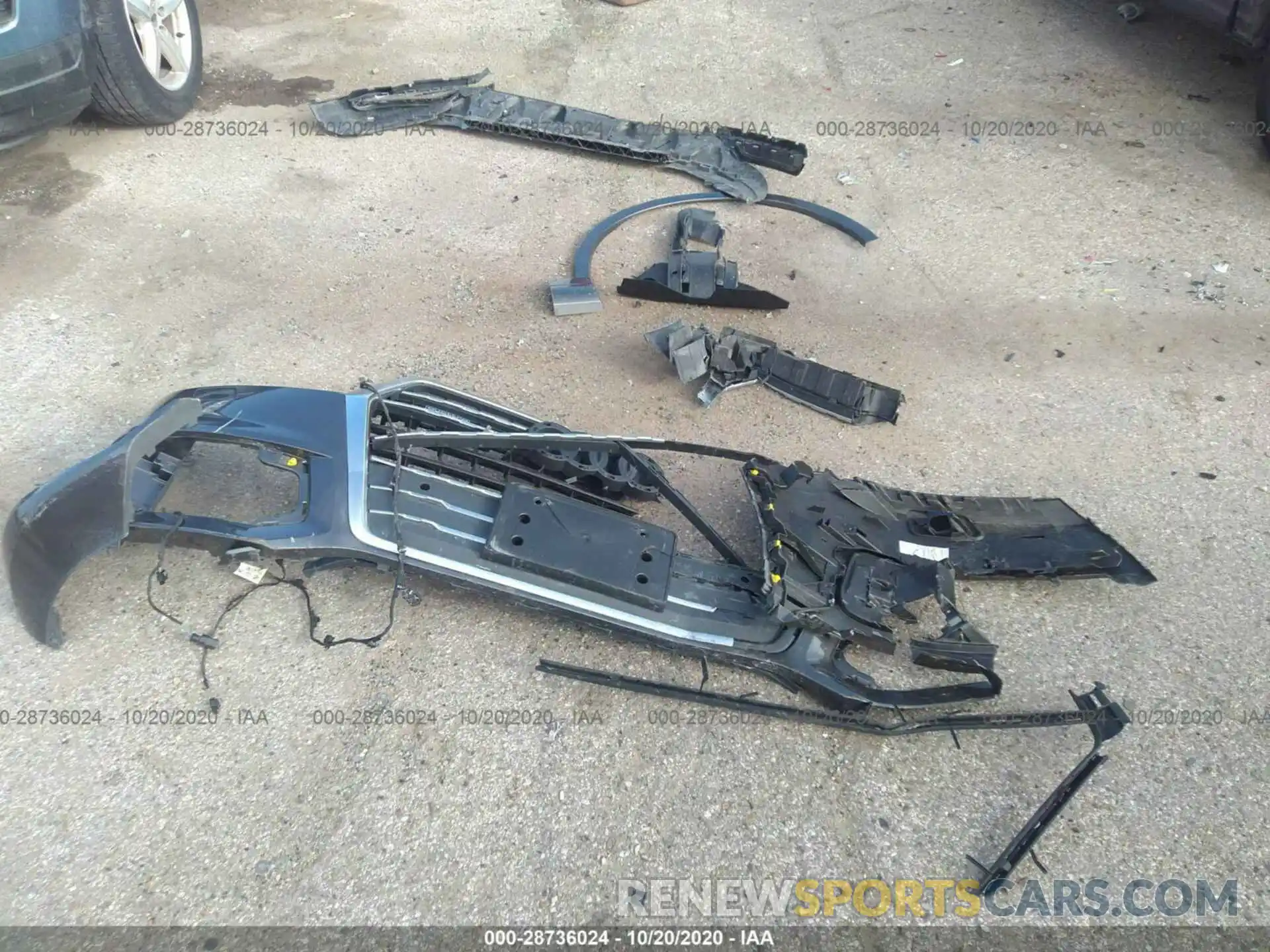 12 Photograph of a damaged car WA1LHAF71KD024054 AUDI Q7 2019