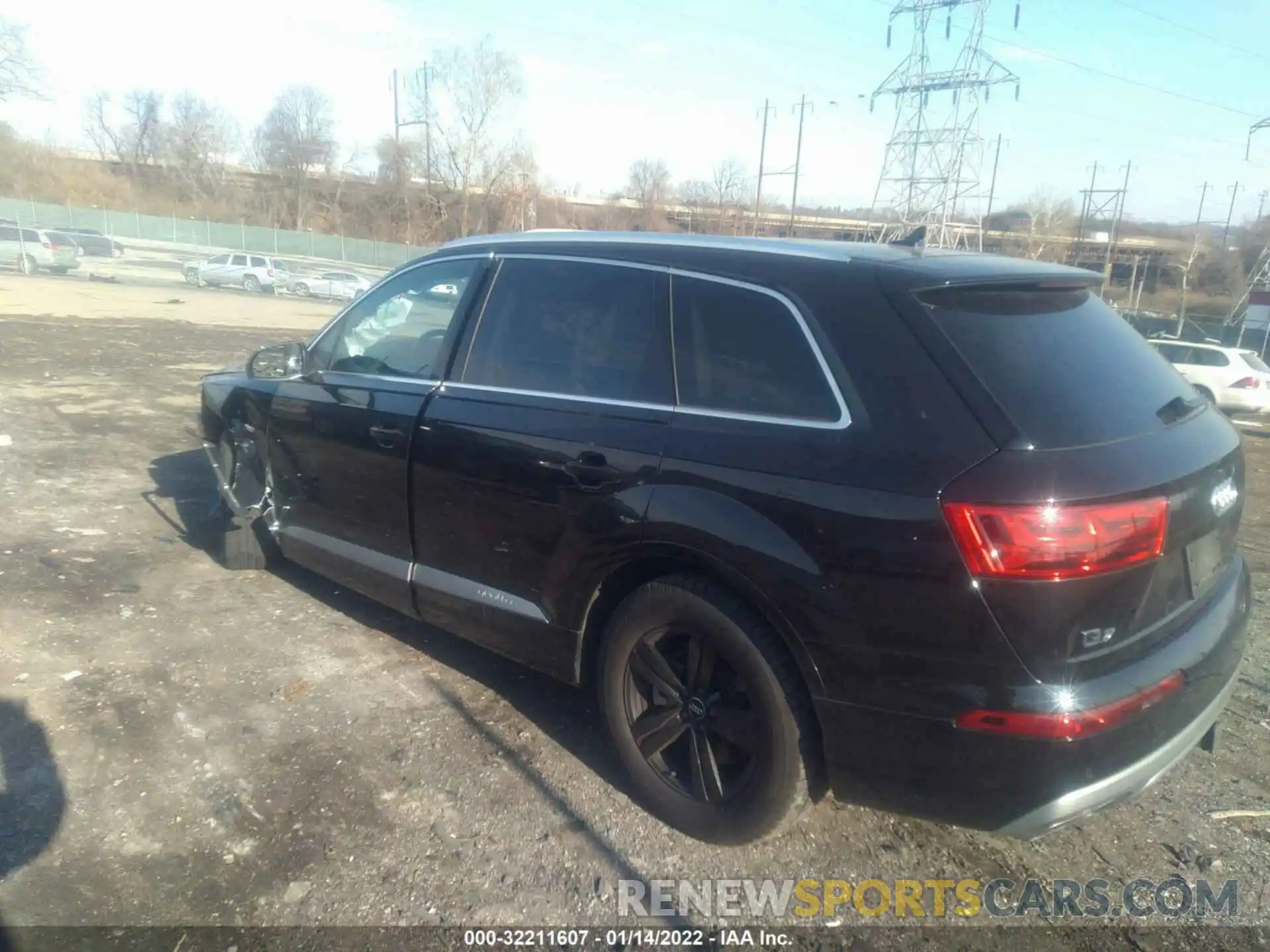 3 Фотография поврежденного автомобиля WA1LHAF71KD024328 AUDI Q7 2019