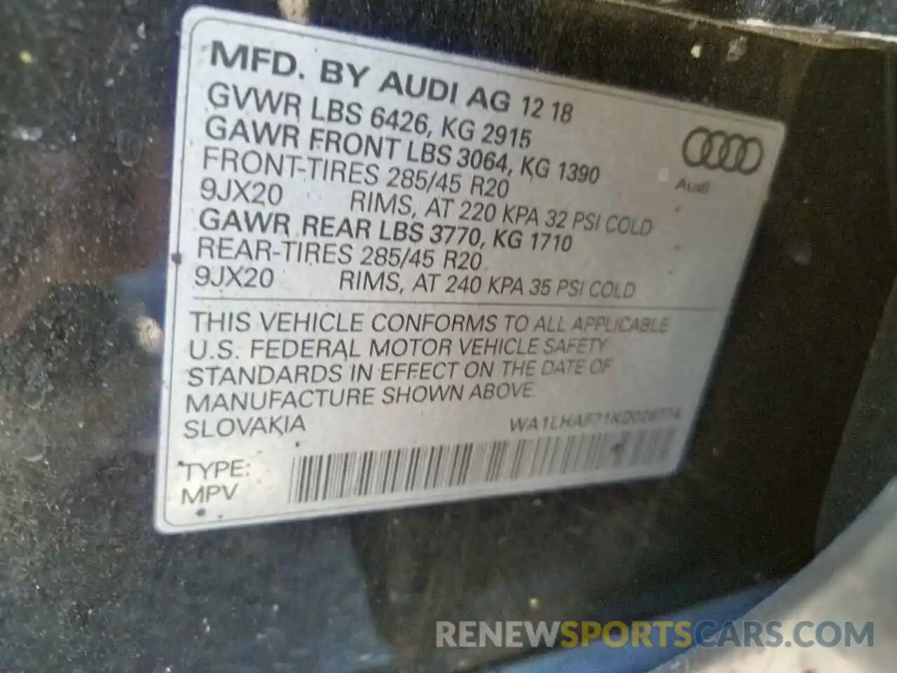 10 Photograph of a damaged car WA1LHAF71KD026774 AUDI Q7 2019