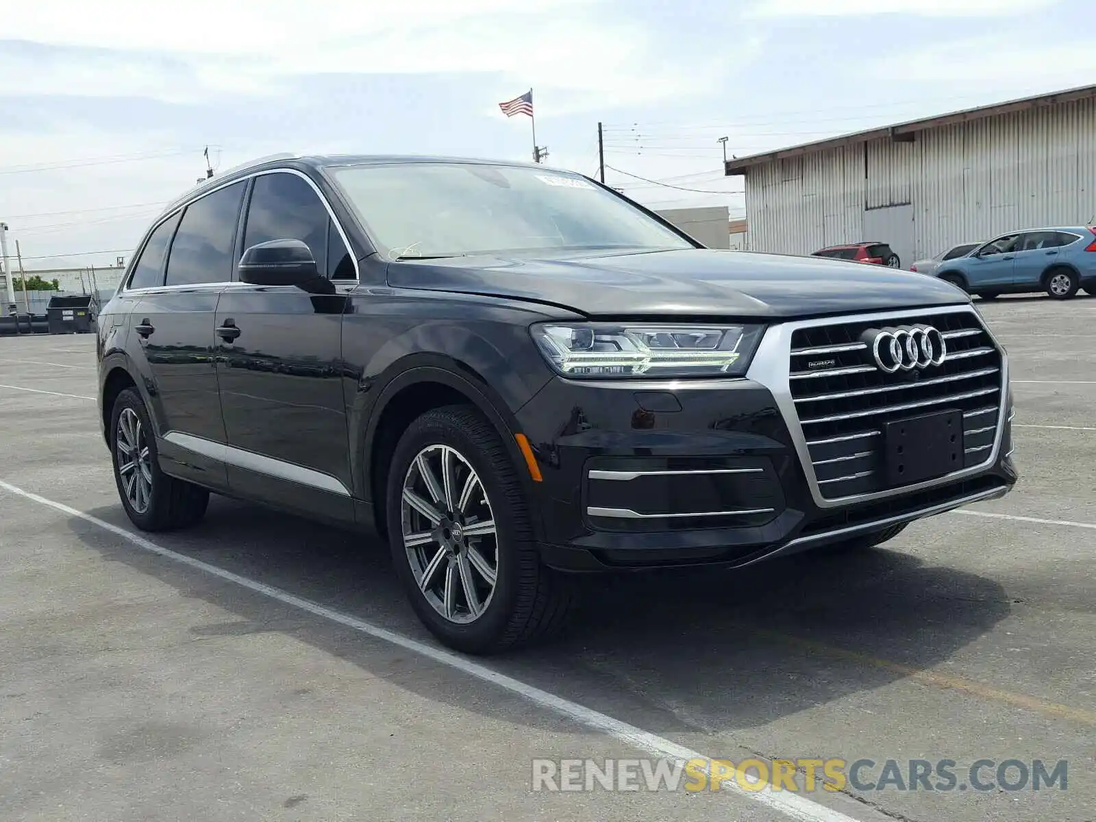 1 Photograph of a damaged car WA1LHAF71KD027486 AUDI Q7 2019