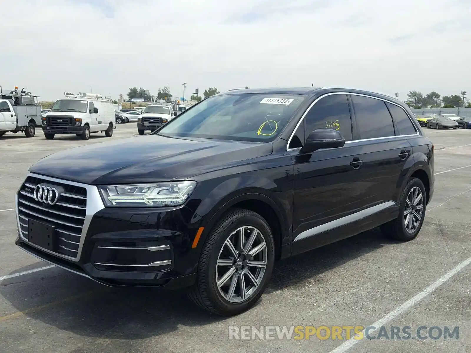 2 Фотография поврежденного автомобиля WA1LHAF71KD027486 AUDI Q7 2019