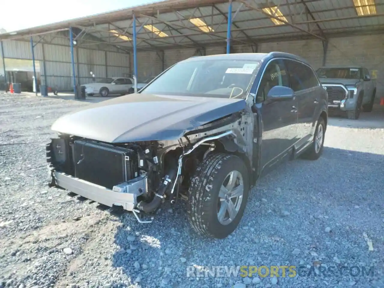 2 Photograph of a damaged car WA1LHAF71KD040920 AUDI Q7 2019