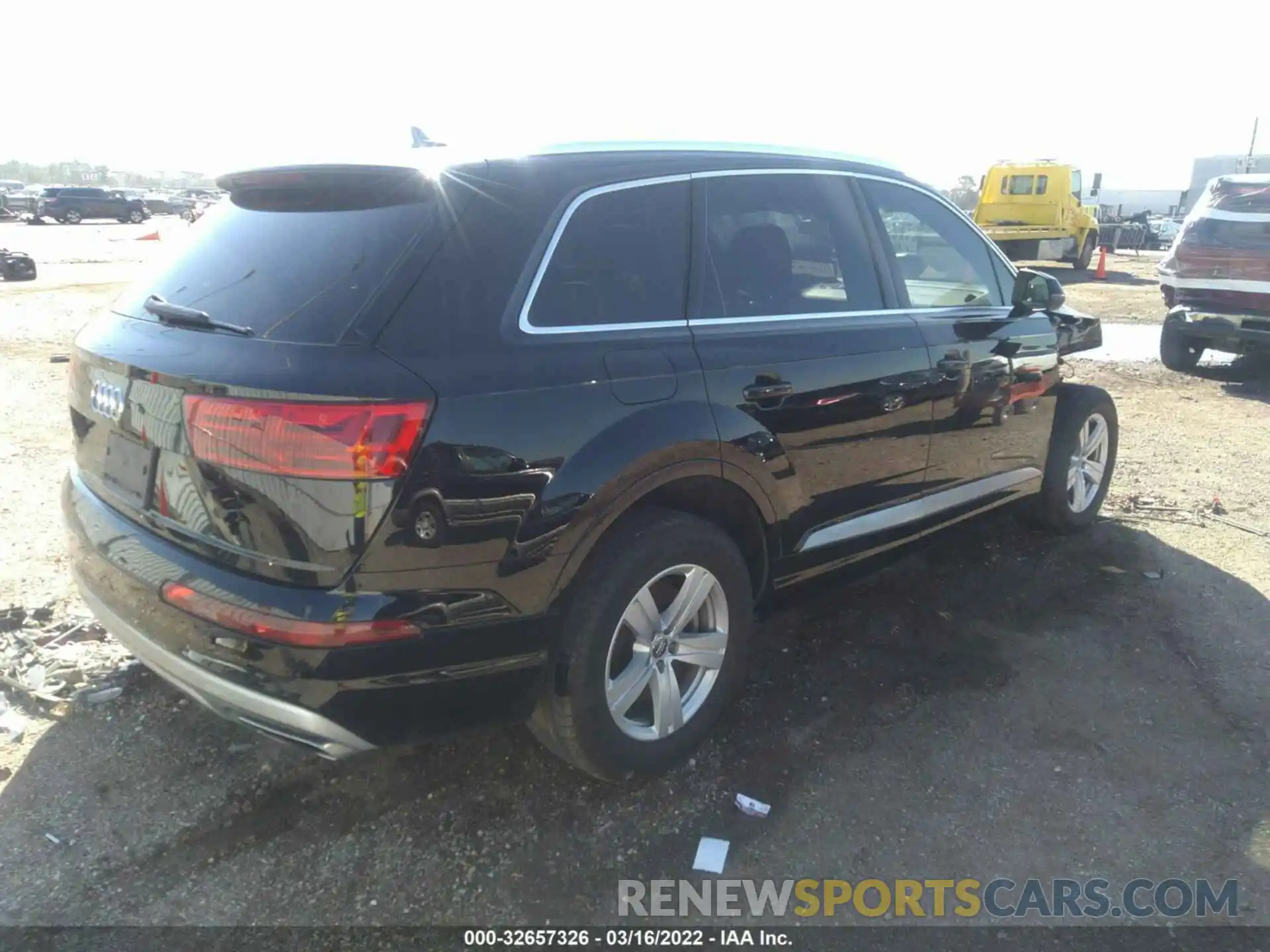 4 Photograph of a damaged car WA1LHAF72KD015265 AUDI Q7 2019