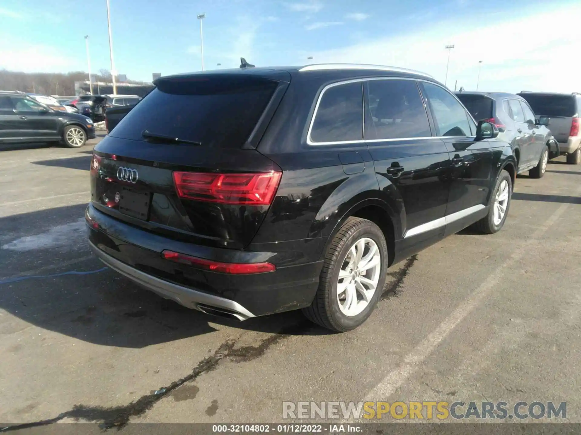 4 Фотография поврежденного автомобиля WA1LHAF72KD019428 AUDI Q7 2019