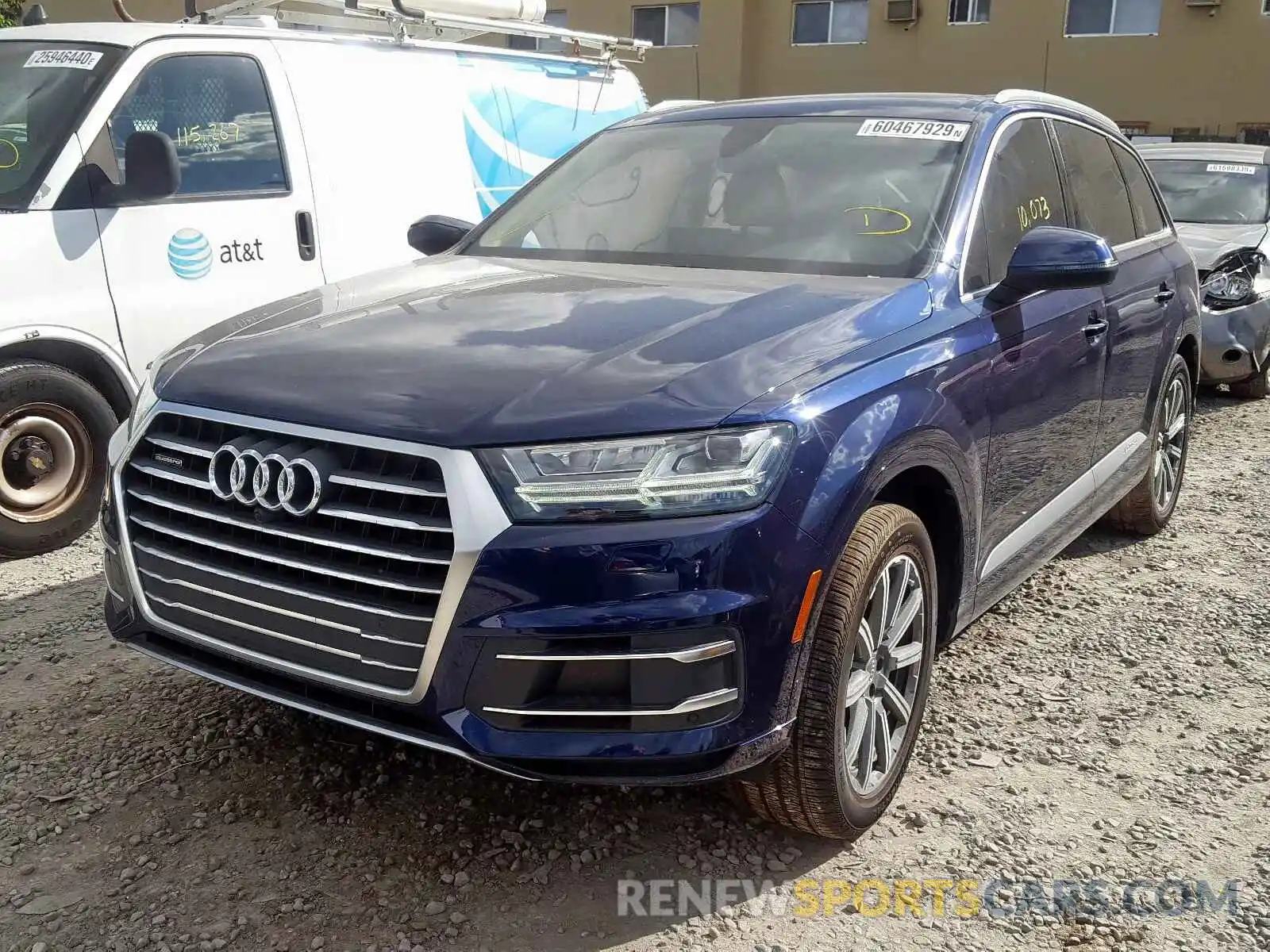 2 Фотография поврежденного автомобиля WA1LHAF72KD021759 AUDI Q7 2019