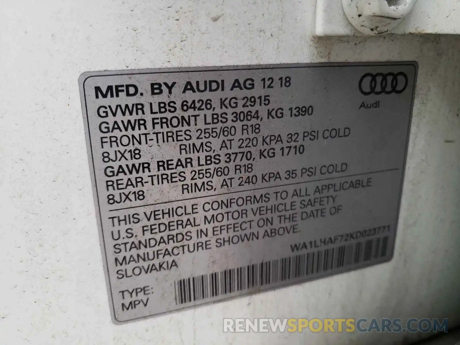 10 Photograph of a damaged car WA1LHAF72KD023771 AUDI Q7 2019