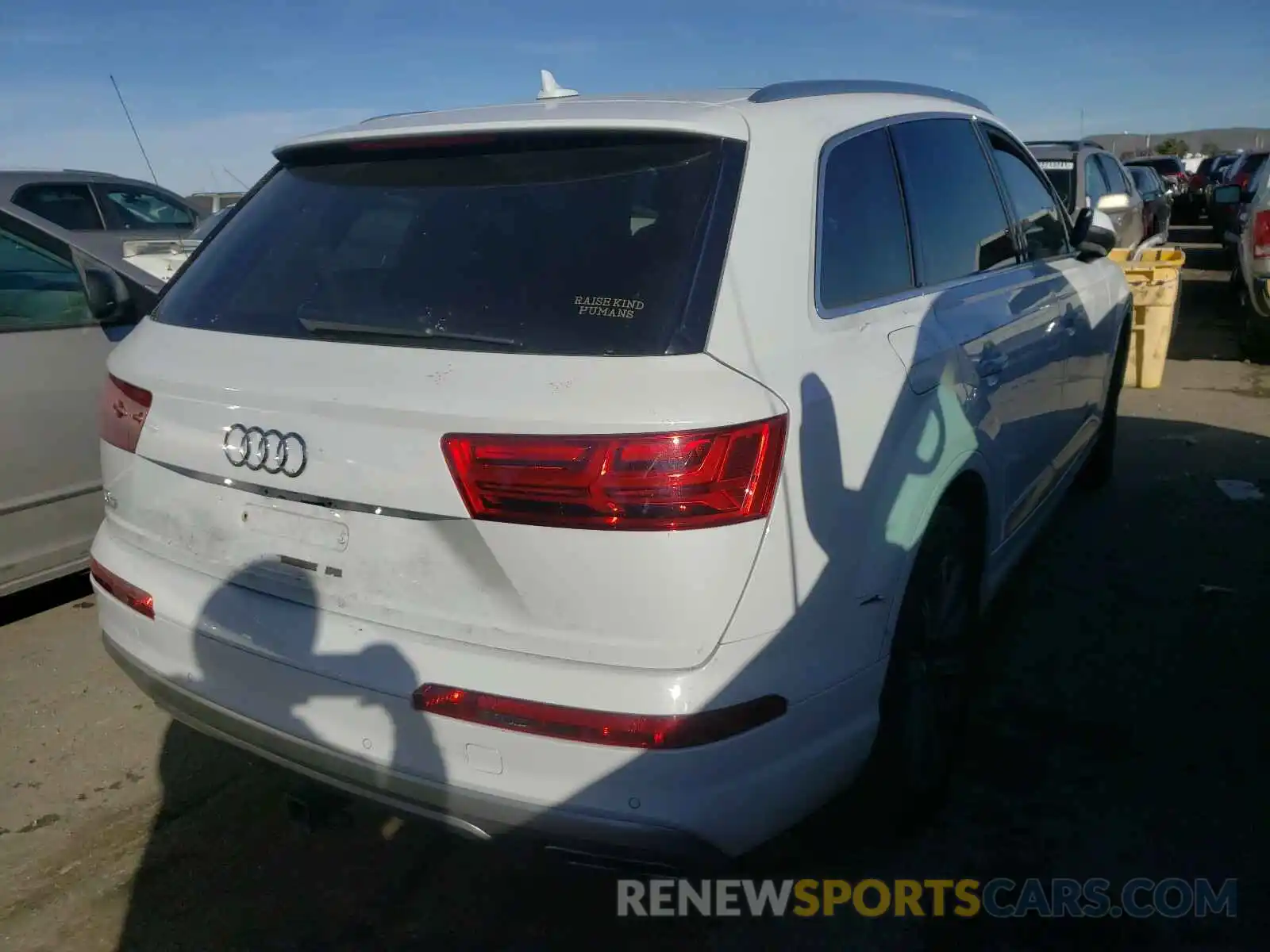 4 Фотография поврежденного автомобиля WA1LHAF72KD026606 AUDI Q7 2019