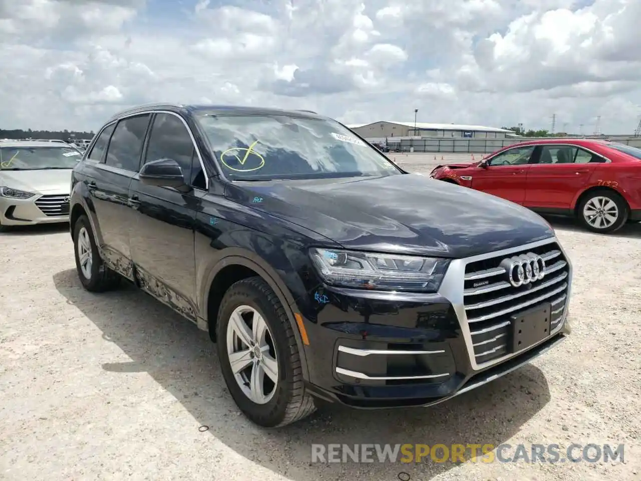 1 Фотография поврежденного автомобиля WA1LHAF72KD030459 AUDI Q7 2019