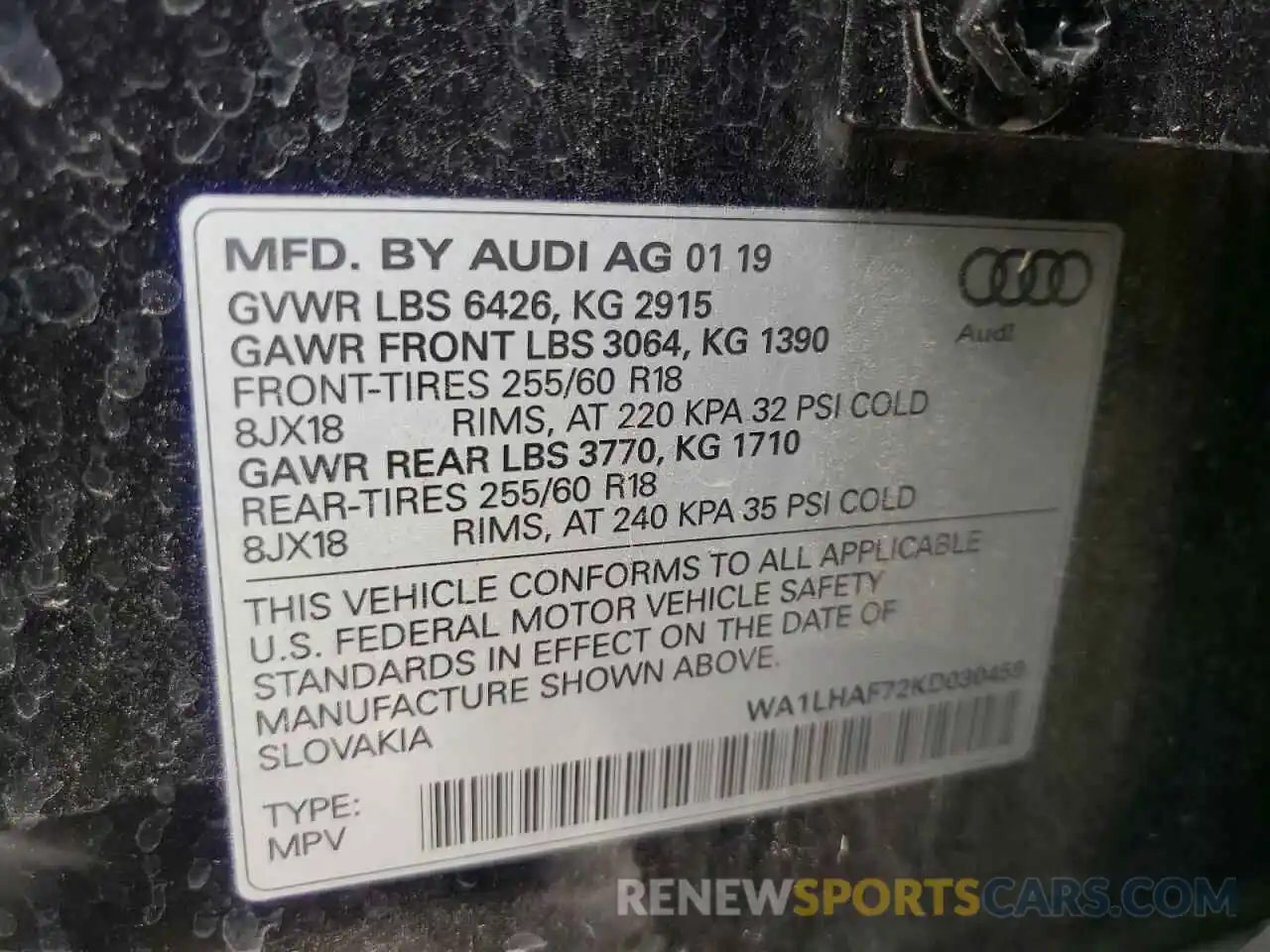 10 Photograph of a damaged car WA1LHAF72KD030459 AUDI Q7 2019