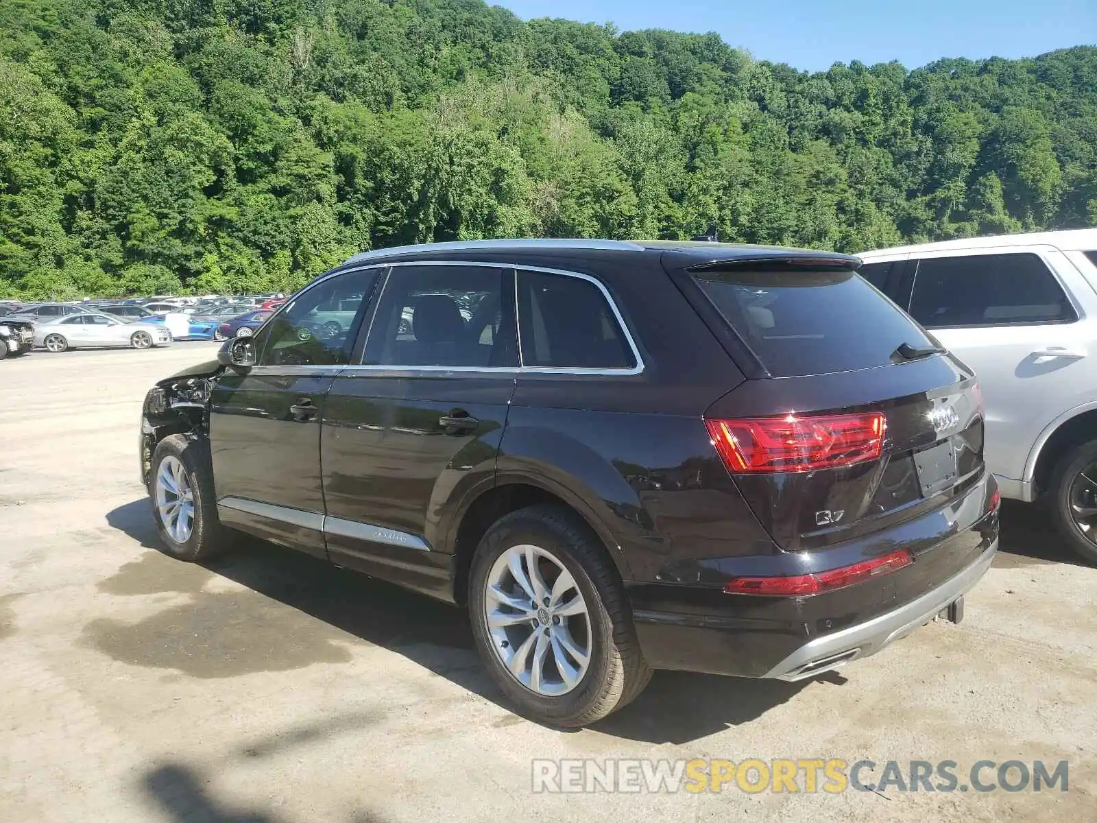 3 Фотография поврежденного автомобиля WA1LHAF72KD038089 AUDI Q7 2019