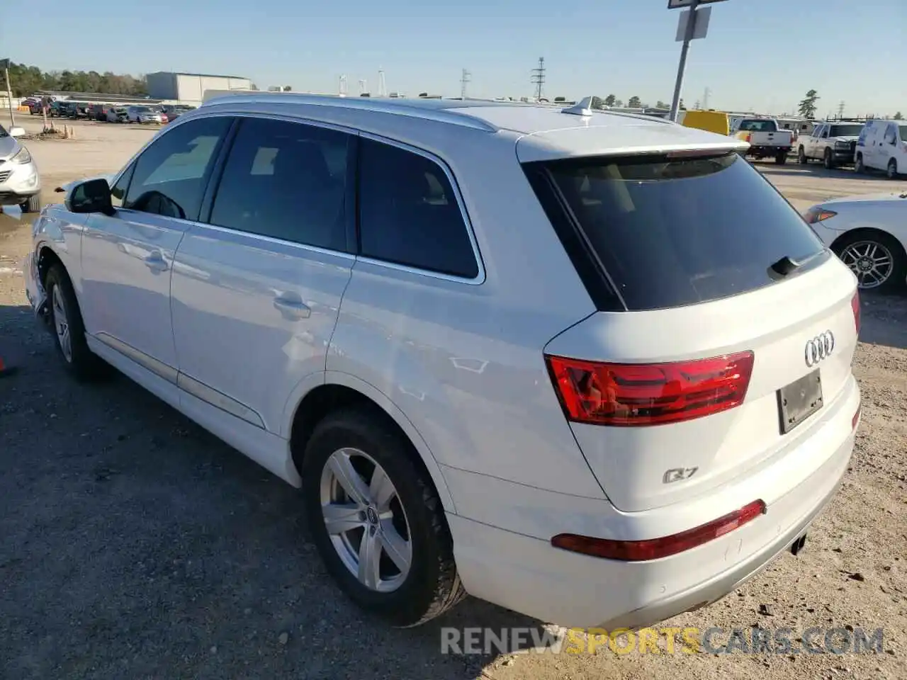 3 Фотография поврежденного автомобиля WA1LHAF72KD038514 AUDI Q7 2019