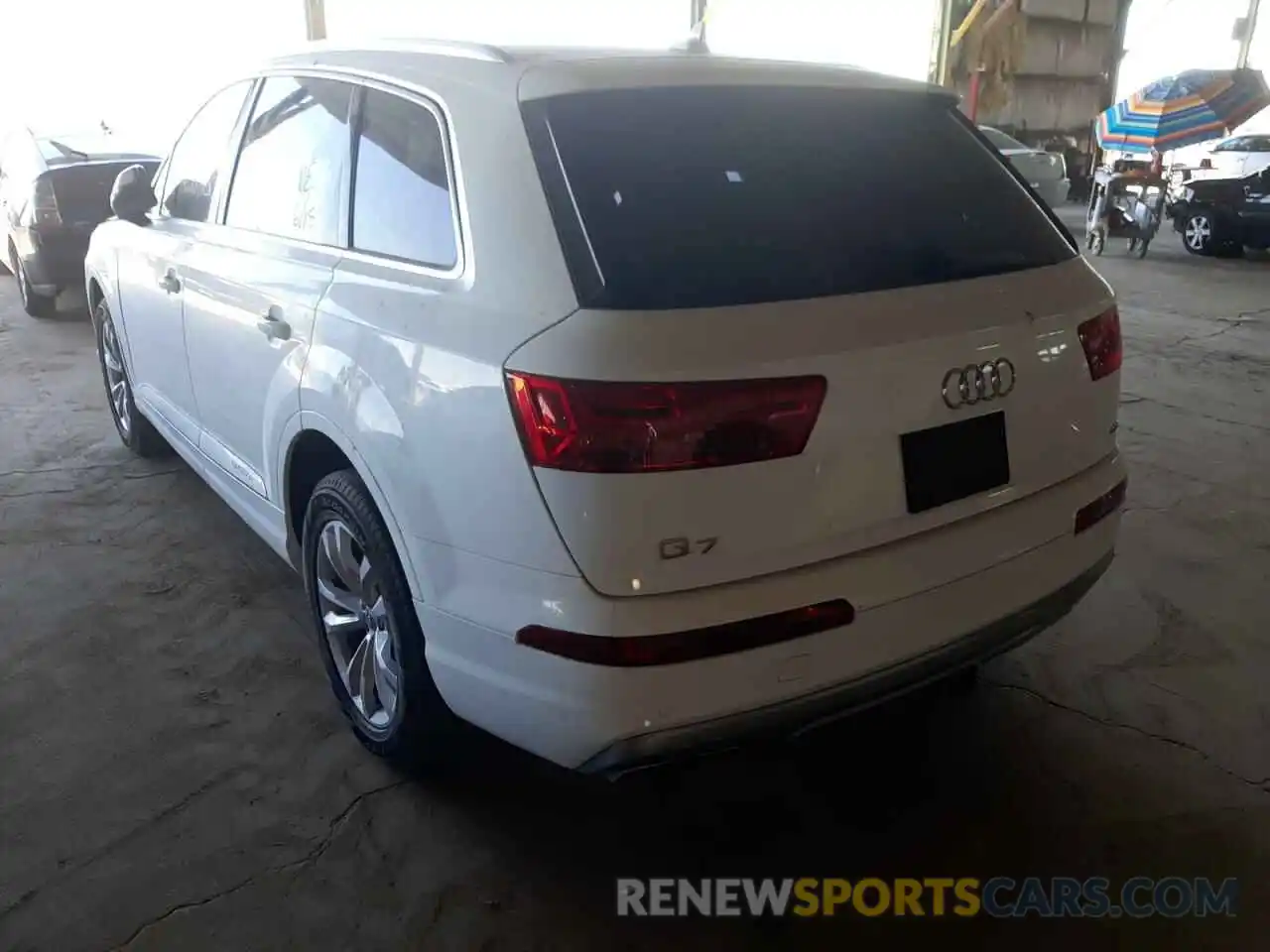 3 Фотография поврежденного автомобиля WA1LHAF72KD038917 AUDI Q7 2019