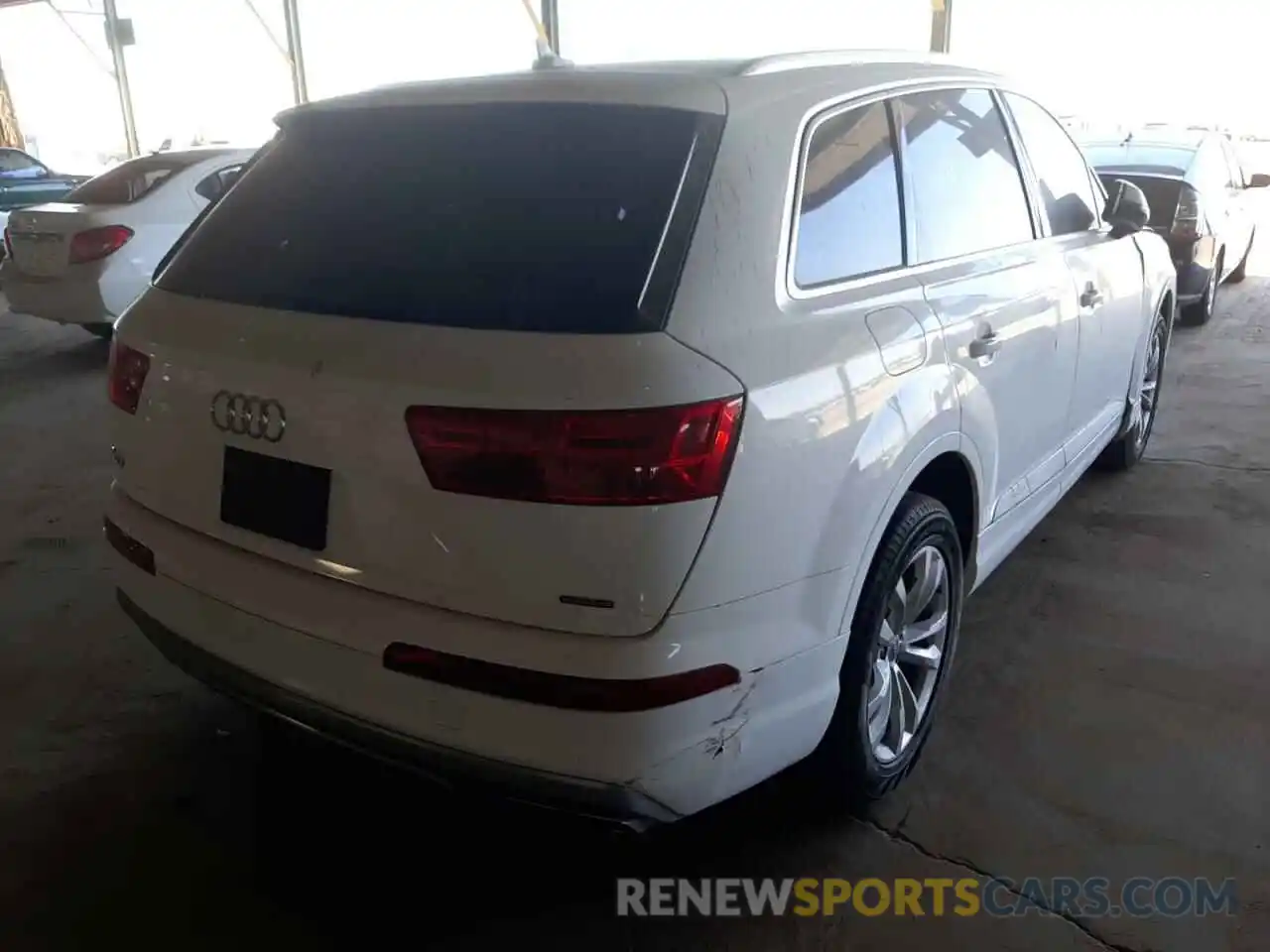 4 Фотография поврежденного автомобиля WA1LHAF72KD038917 AUDI Q7 2019