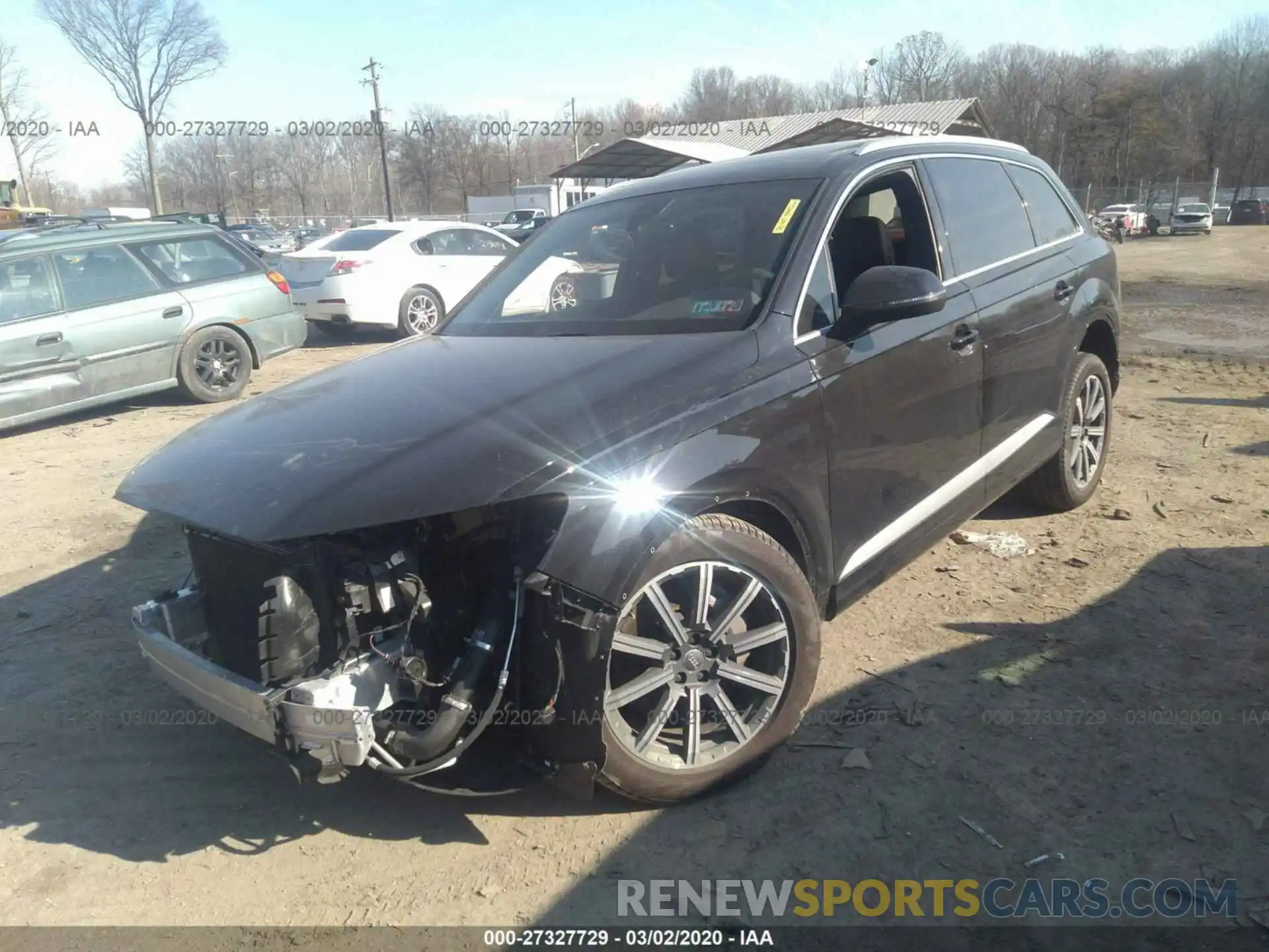 2 Photograph of a damaged car WA1LHAF72KD039551 AUDI Q7 2019