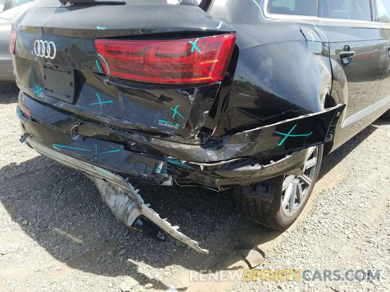 9 Photograph of a damaged car WA1LHAF72KD041087 AUDI Q7 2019