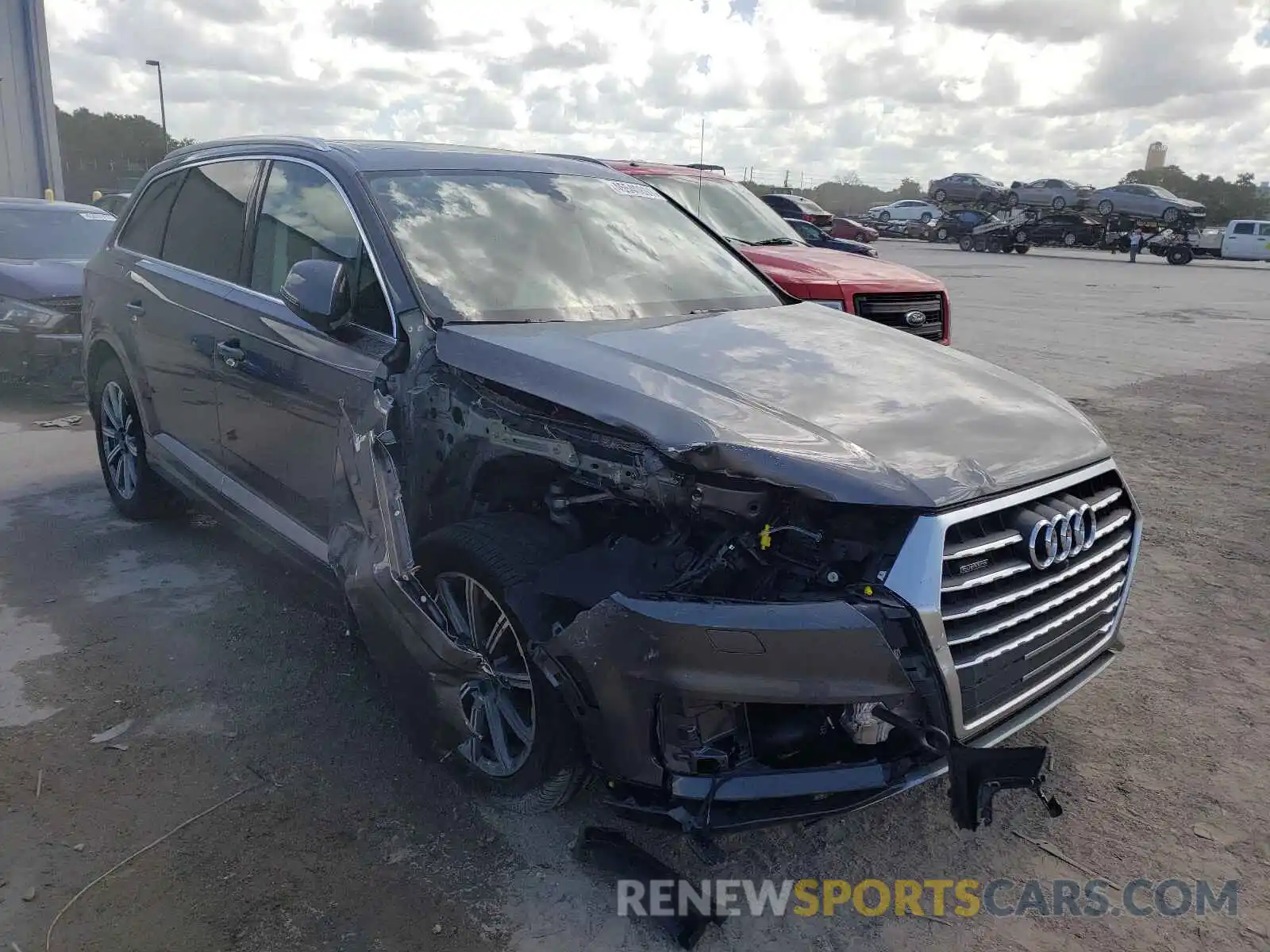 1 Photograph of a damaged car WA1LHAF72KD044832 AUDI Q7 2019