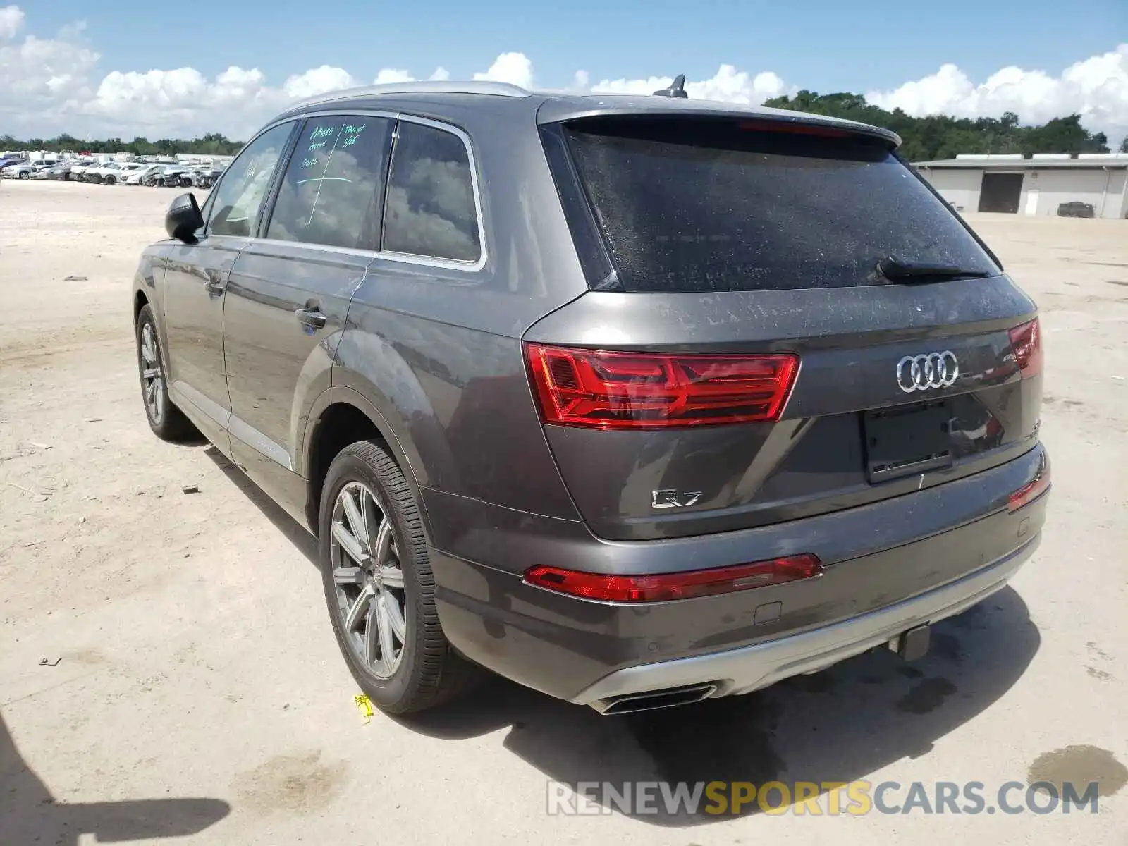 3 Фотография поврежденного автомобиля WA1LHAF72KD044832 AUDI Q7 2019