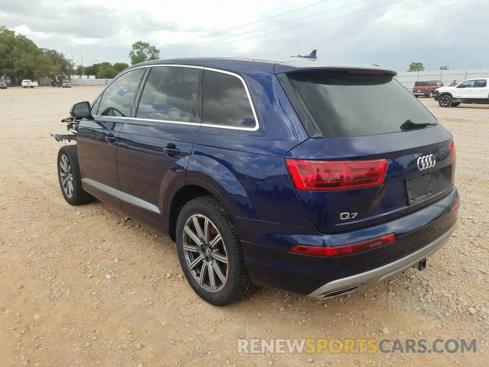 3 Фотография поврежденного автомобиля WA1LHAF72KD048816 AUDI Q7 2019