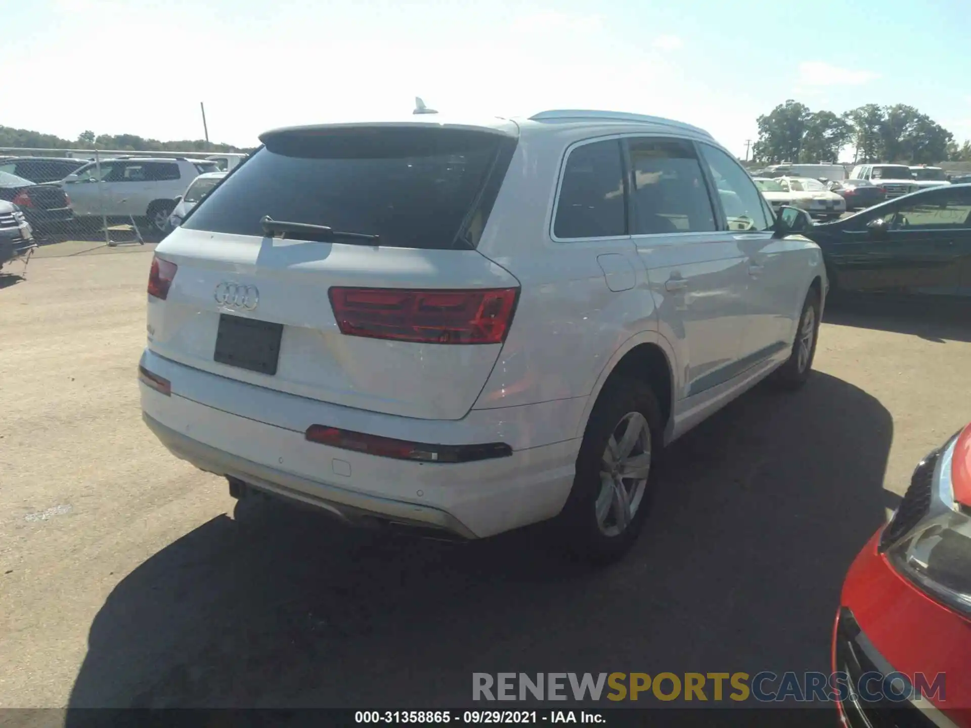 4 Фотография поврежденного автомобиля WA1LHAF73KD015937 AUDI Q7 2019