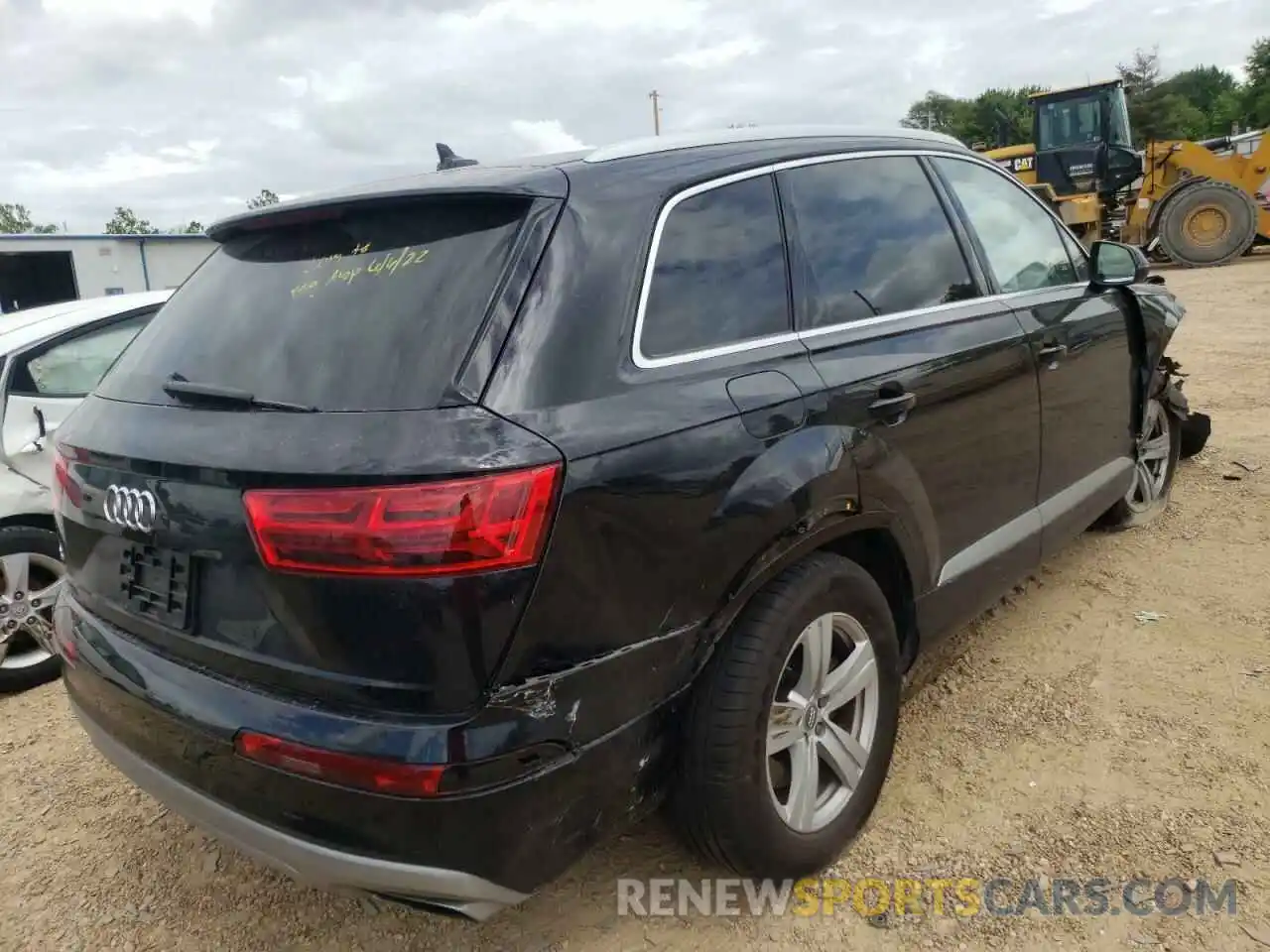 4 Фотография поврежденного автомобиля WA1LHAF73KD020345 AUDI Q7 2019