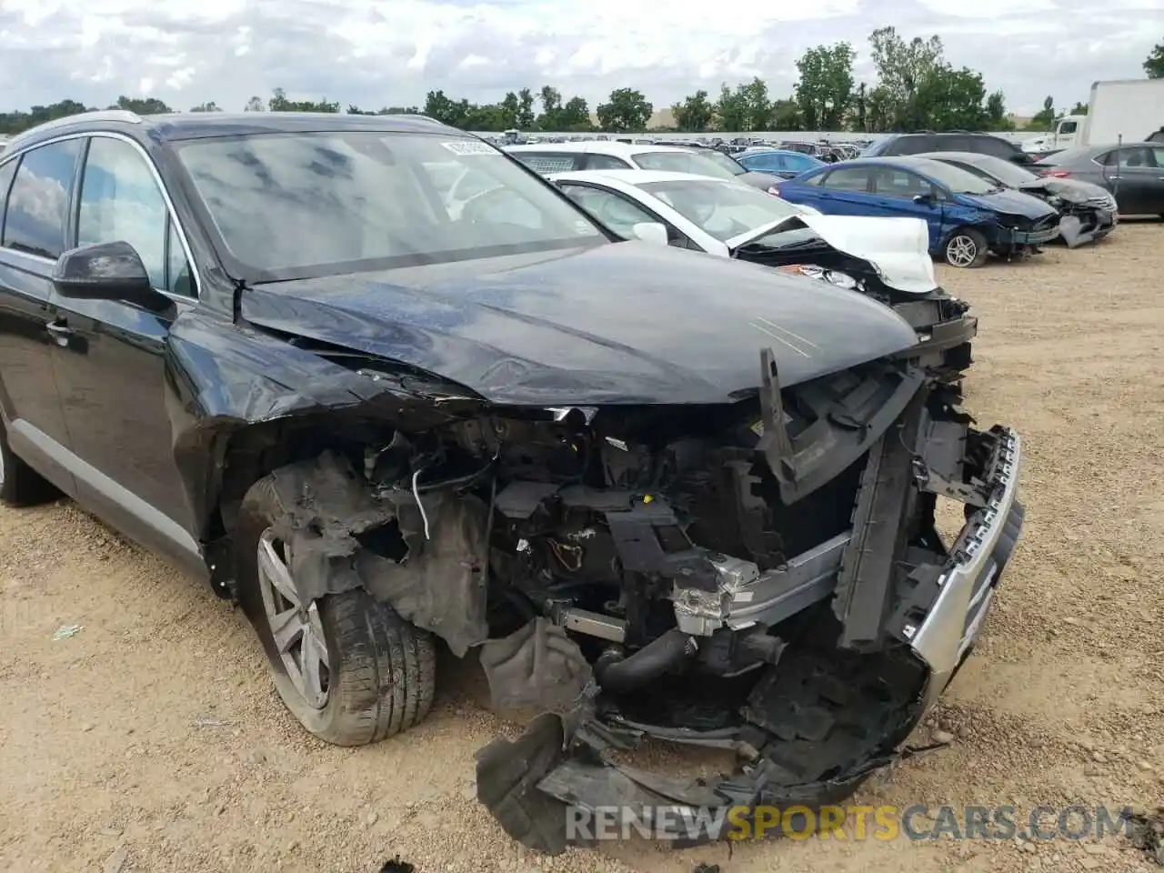 9 Photograph of a damaged car WA1LHAF73KD020345 AUDI Q7 2019