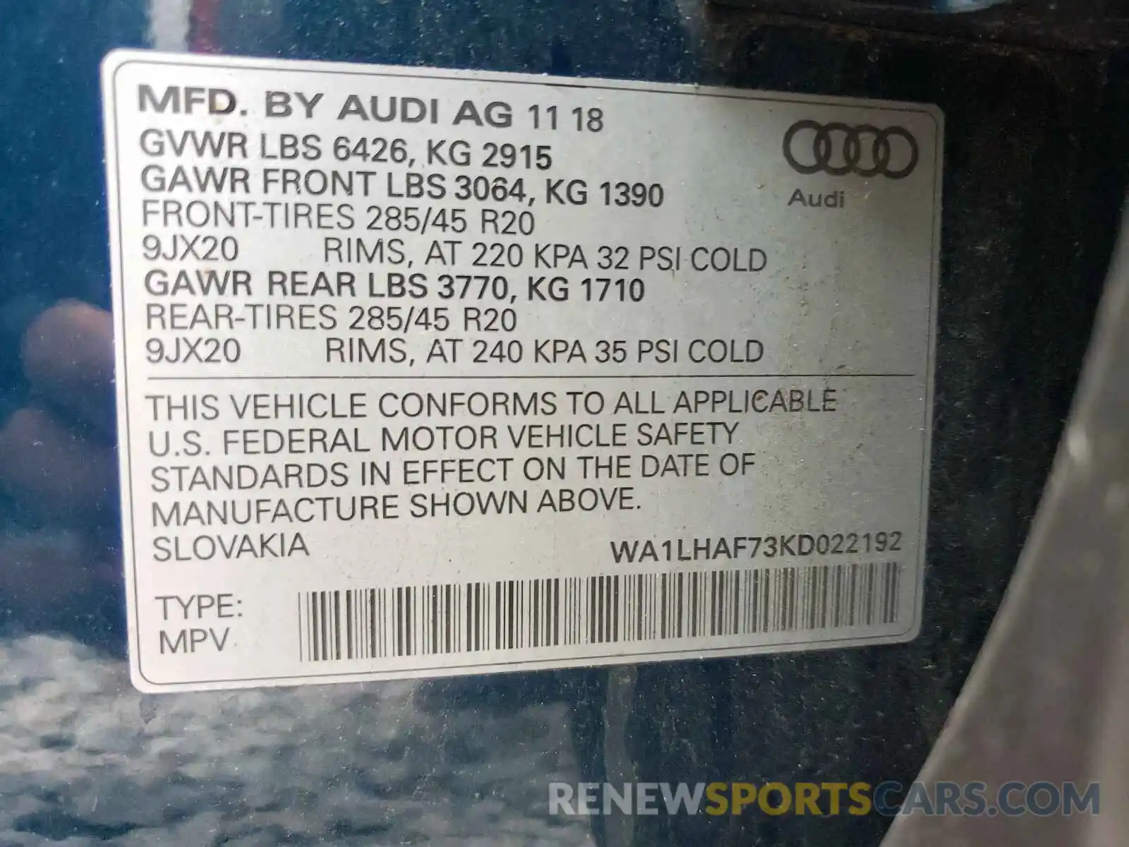 10 Photograph of a damaged car WA1LHAF73KD022192 AUDI Q7 2019