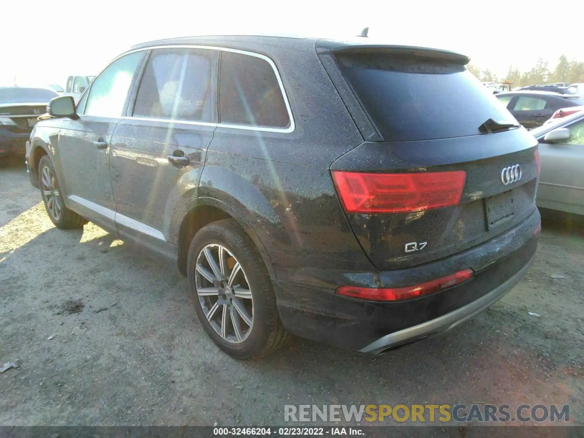 3 Фотография поврежденного автомобиля WA1LHAF73KD037985 AUDI Q7 2019