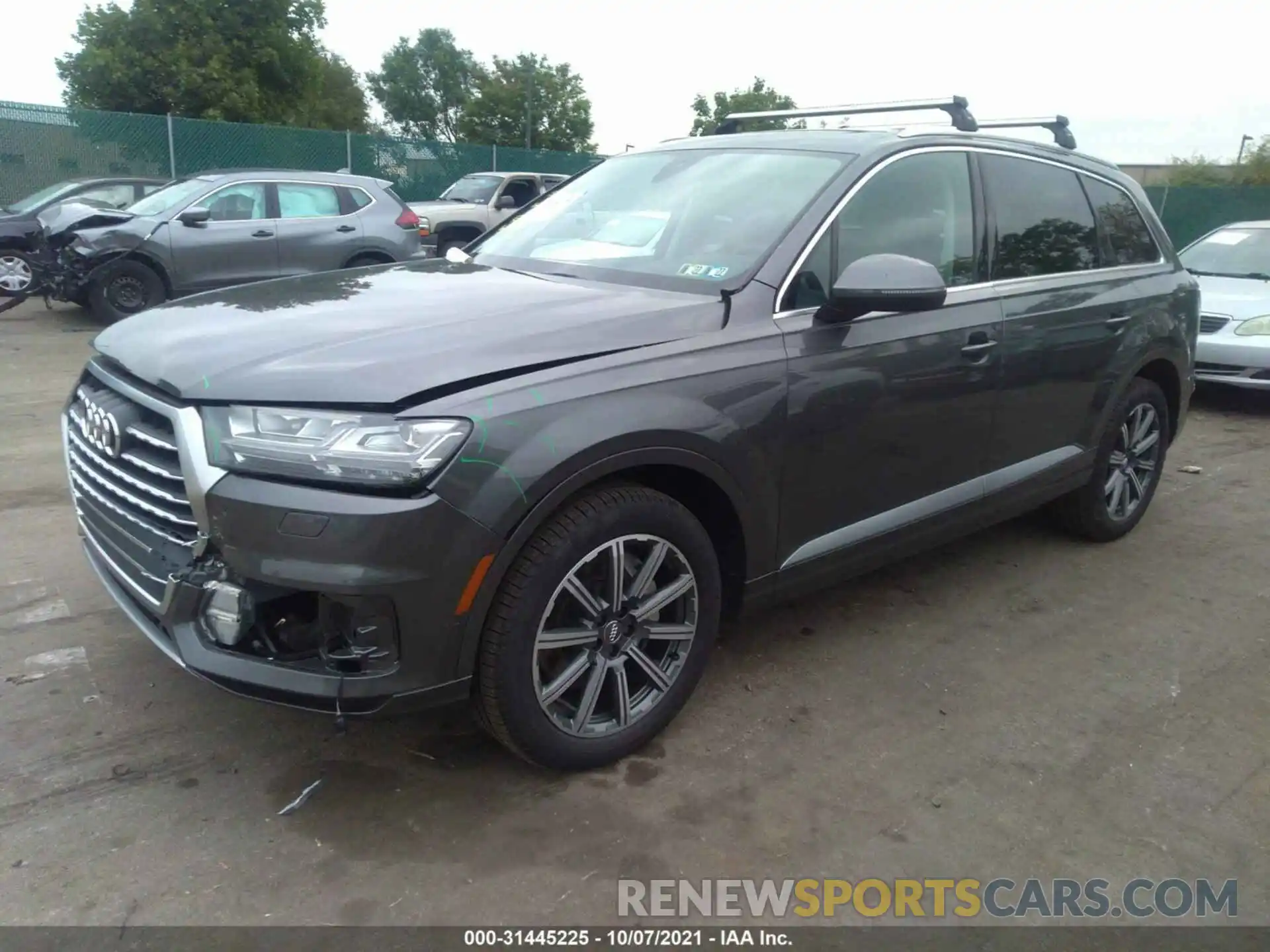 2 Фотография поврежденного автомобиля WA1LHAF73KD040028 AUDI Q7 2019