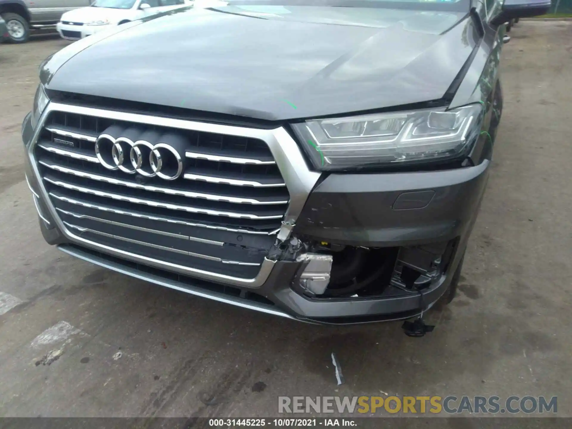 6 Photograph of a damaged car WA1LHAF73KD040028 AUDI Q7 2019