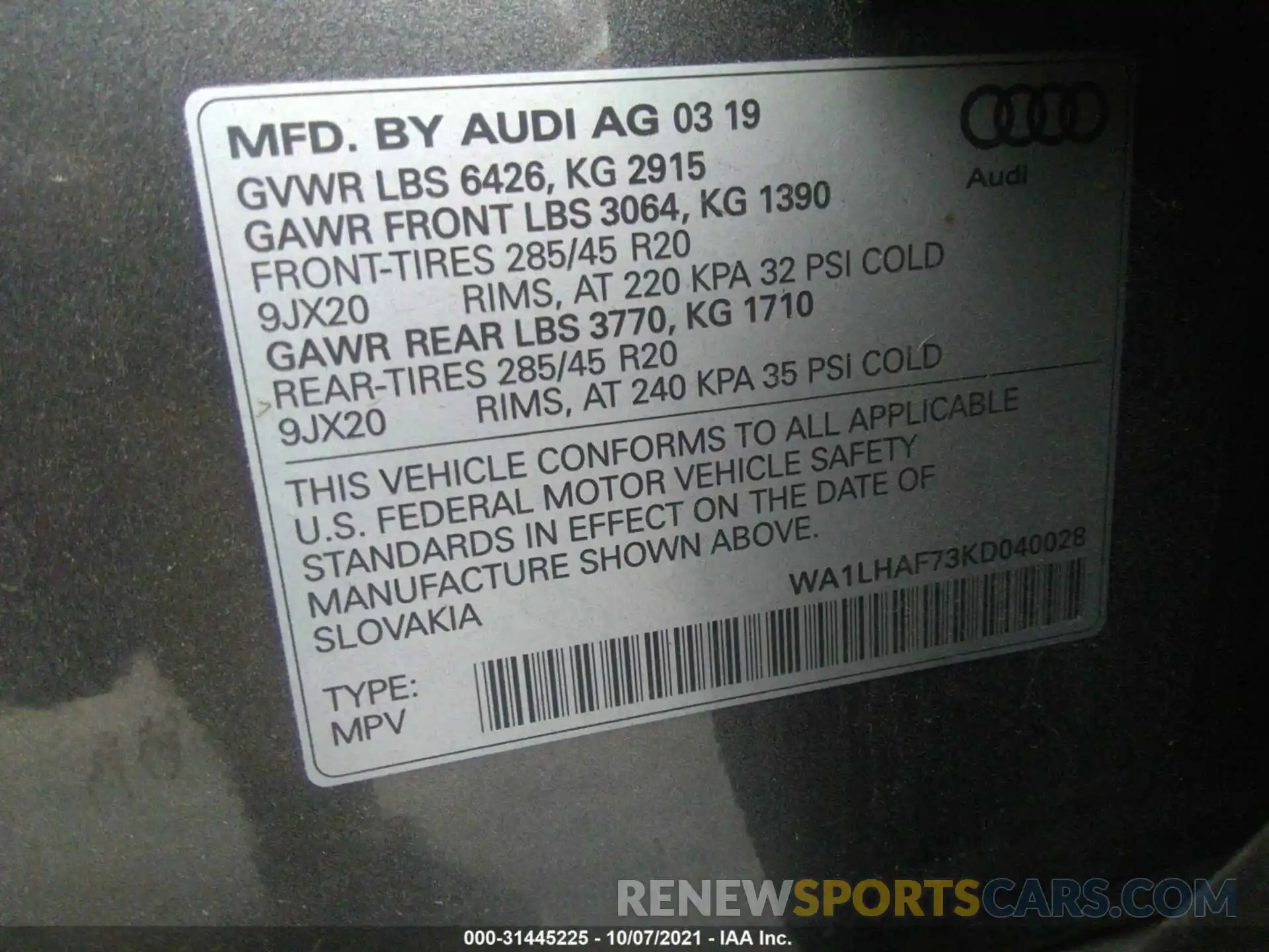 9 Фотография поврежденного автомобиля WA1LHAF73KD040028 AUDI Q7 2019