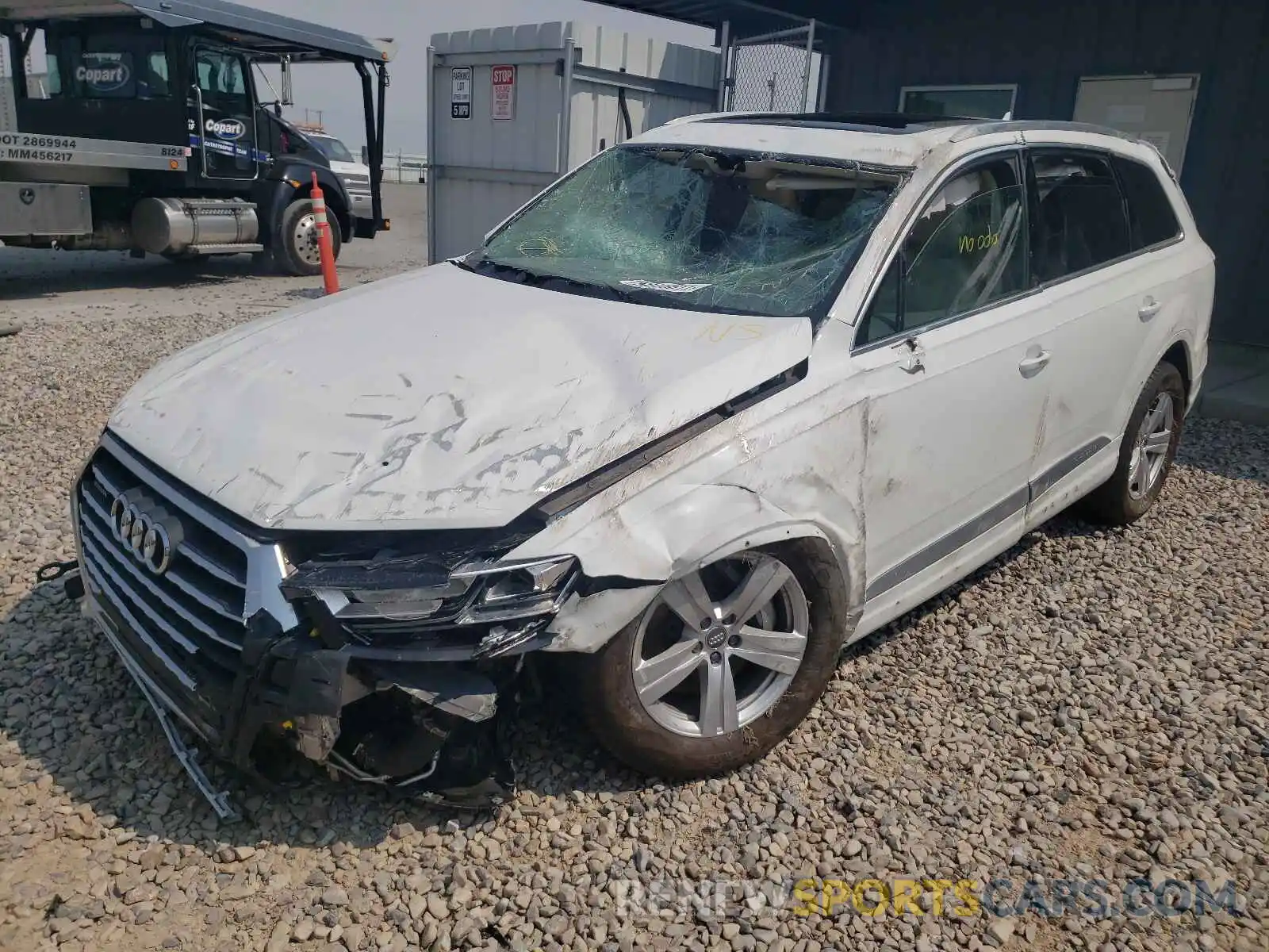 2 Photograph of a damaged car WA1LHAF74KD024260 AUDI Q7 2019