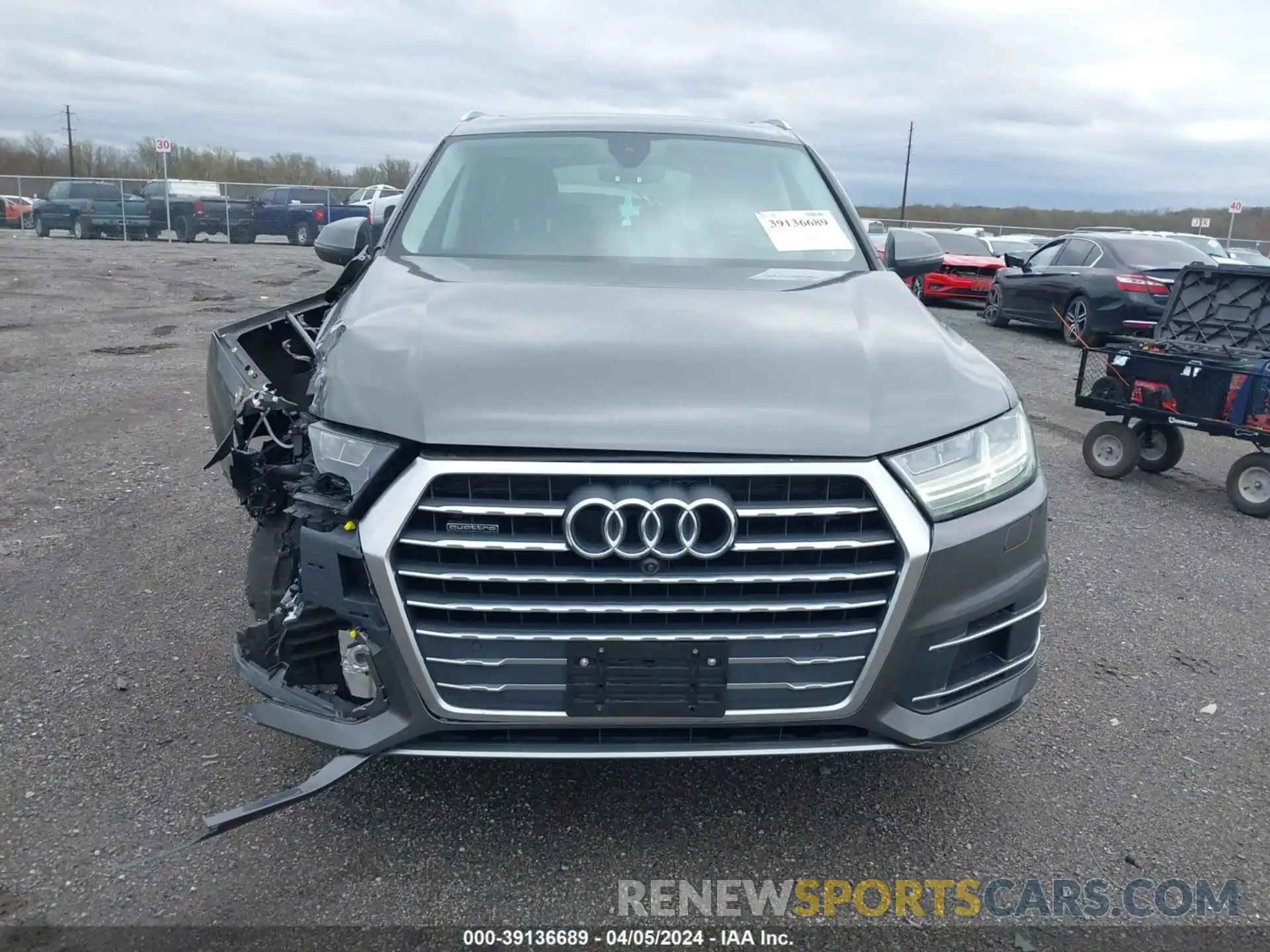 12 Photograph of a damaged car WA1LHAF74KD027479 AUDI Q7 2019