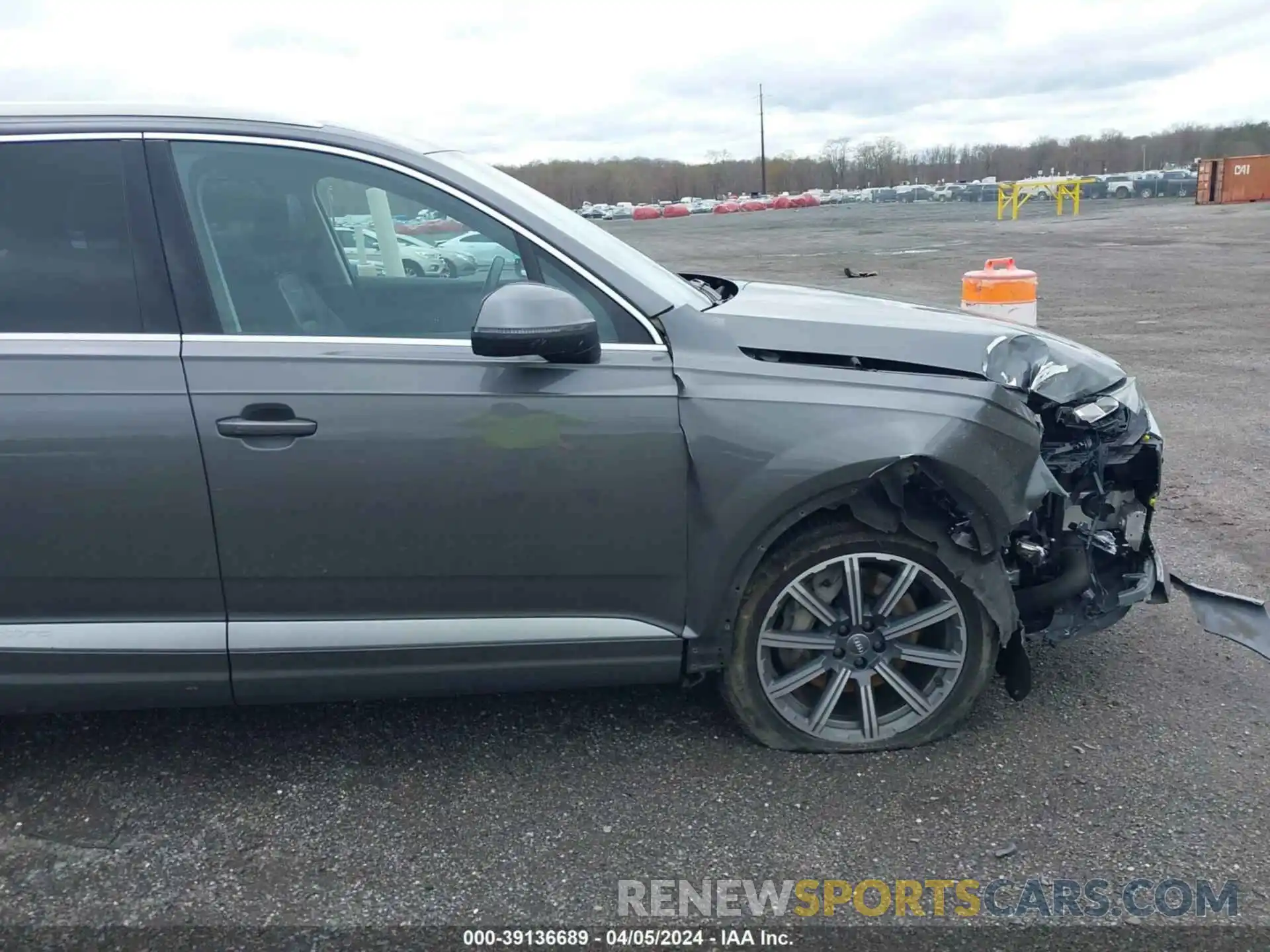 13 Photograph of a damaged car WA1LHAF74KD027479 AUDI Q7 2019