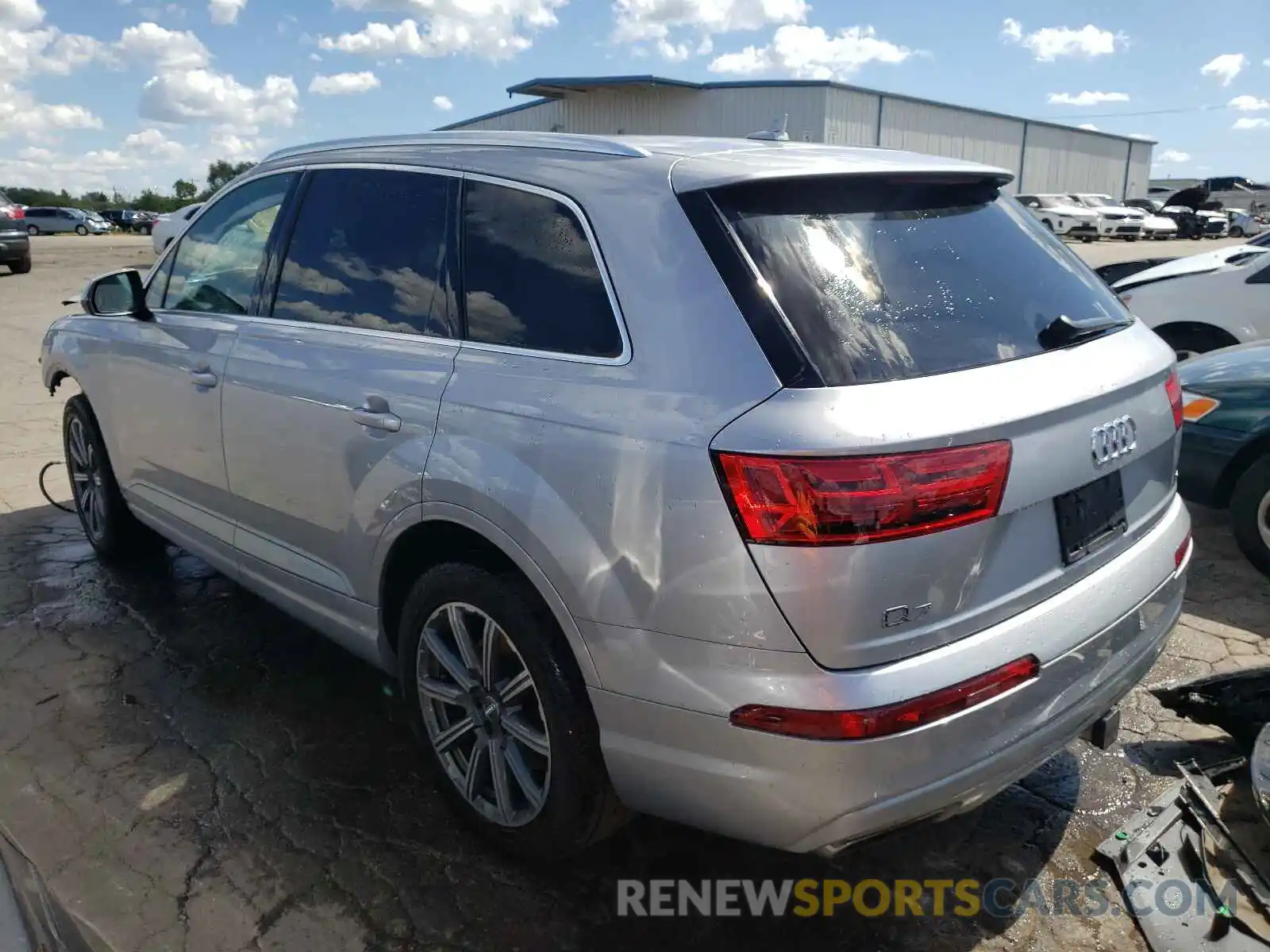 3 Фотография поврежденного автомобиля WA1LHAF74KD028356 AUDI Q7 2019