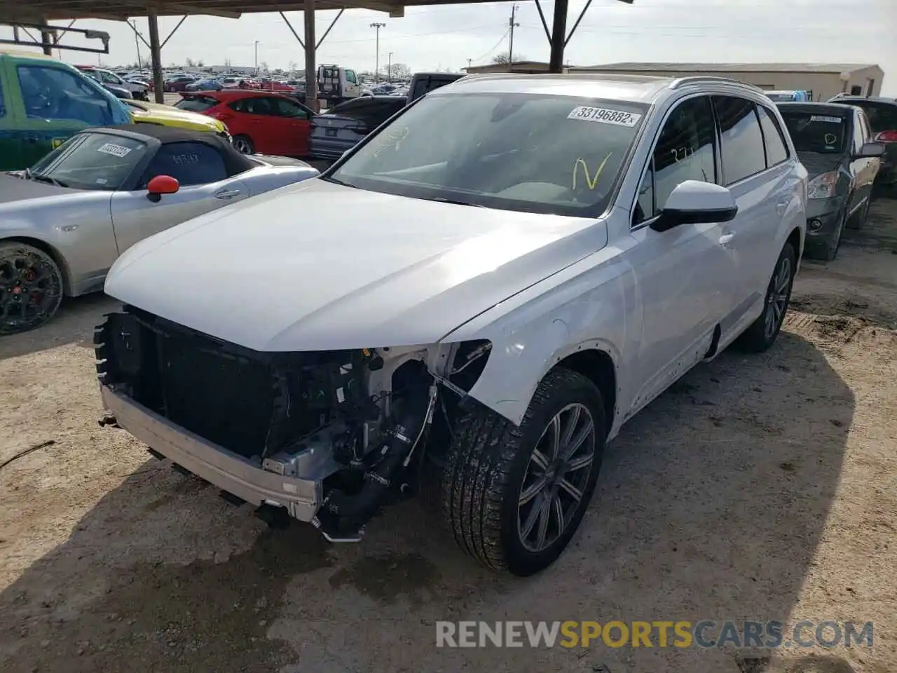 2 Photograph of a damaged car WA1LHAF74KD030060 AUDI Q7 2019